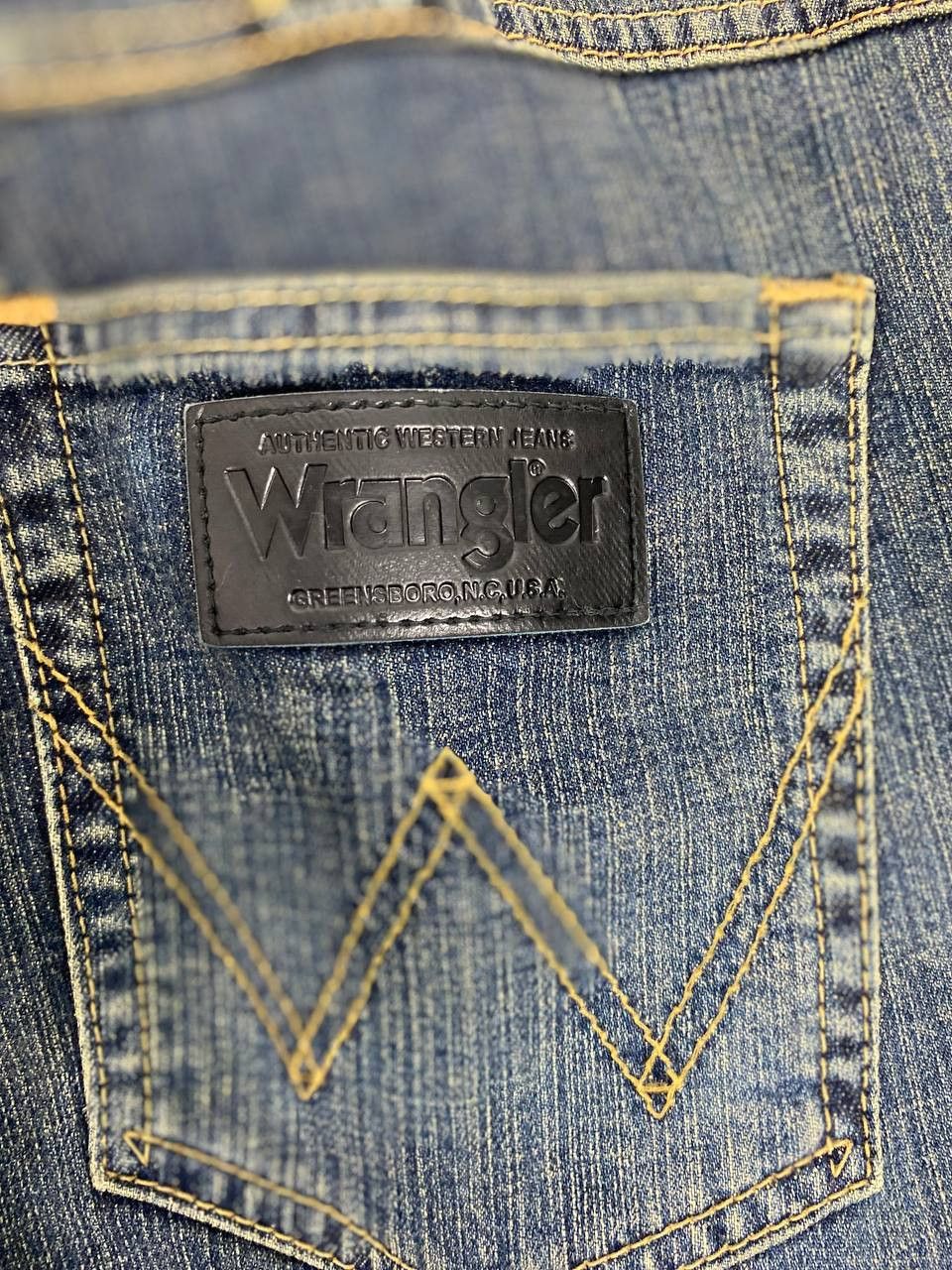 Wrangler vintage wrangler authentic western denim Size US 33 - 4 Thumbnail