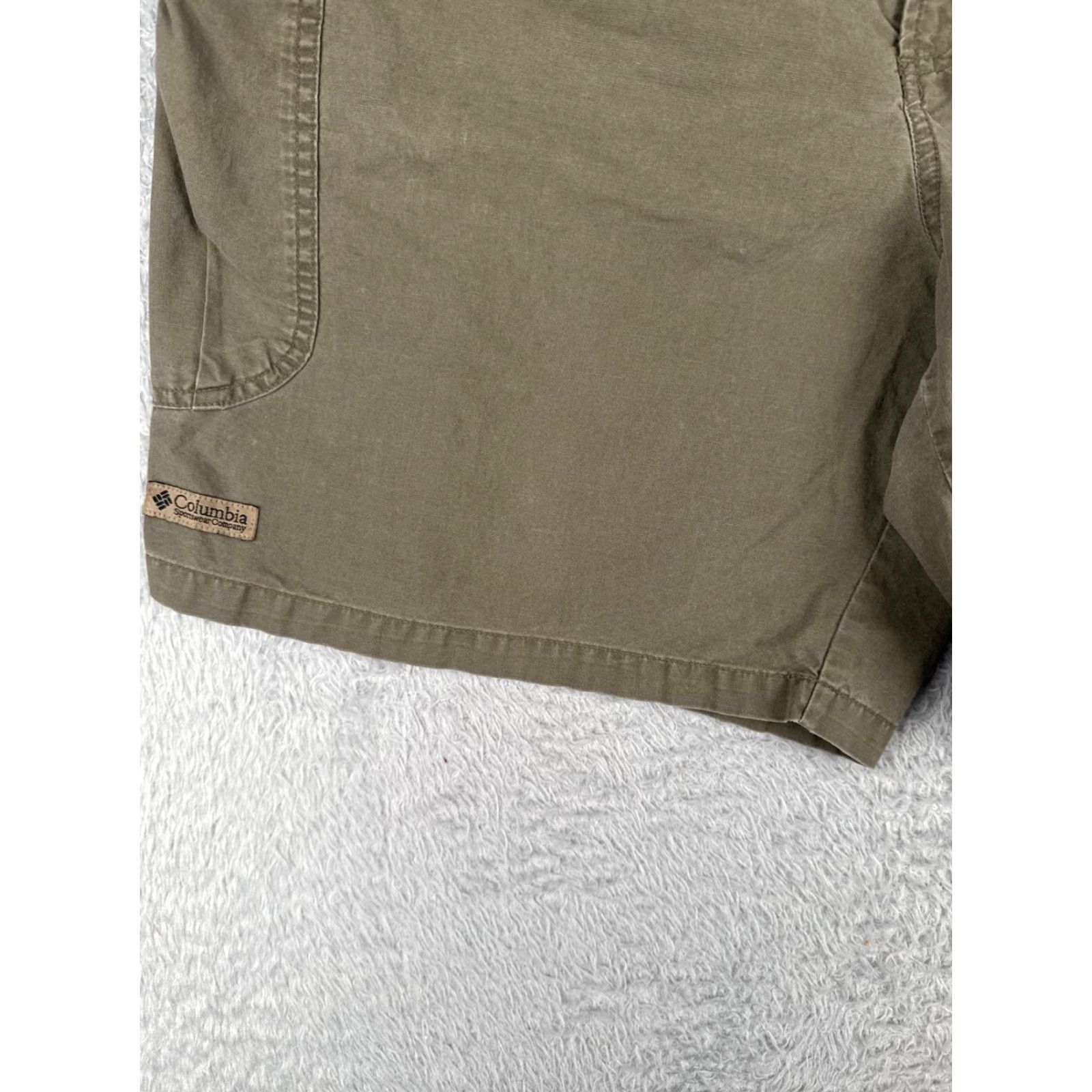 Vintage VINTAGE Columbia Shorts Mens 38 Green Cargo 100% Cotton Nylon Pleated Hiking Camp 38x8 Size US 38 / EU 54 - 3 Thumbnail