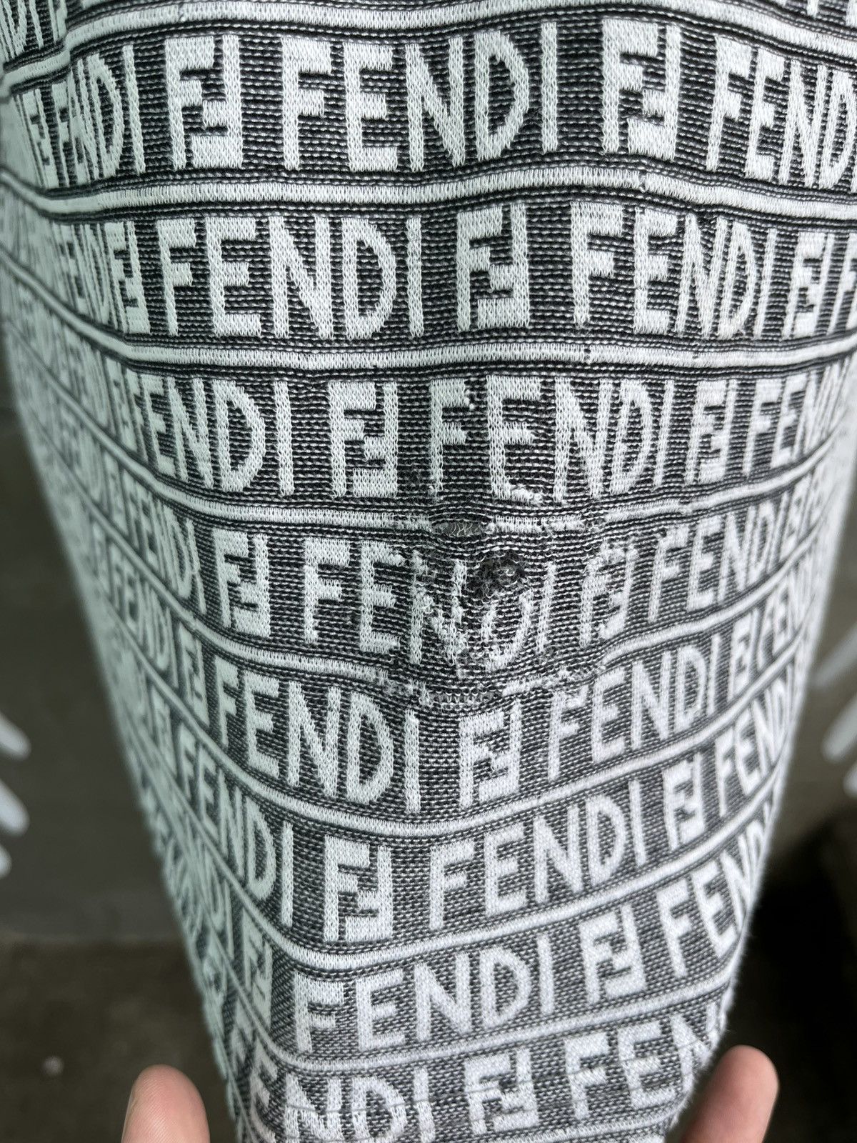 Fendi FF Monogram Tee Size M / US 6-8 / IT 42-44 - 4 Thumbnail