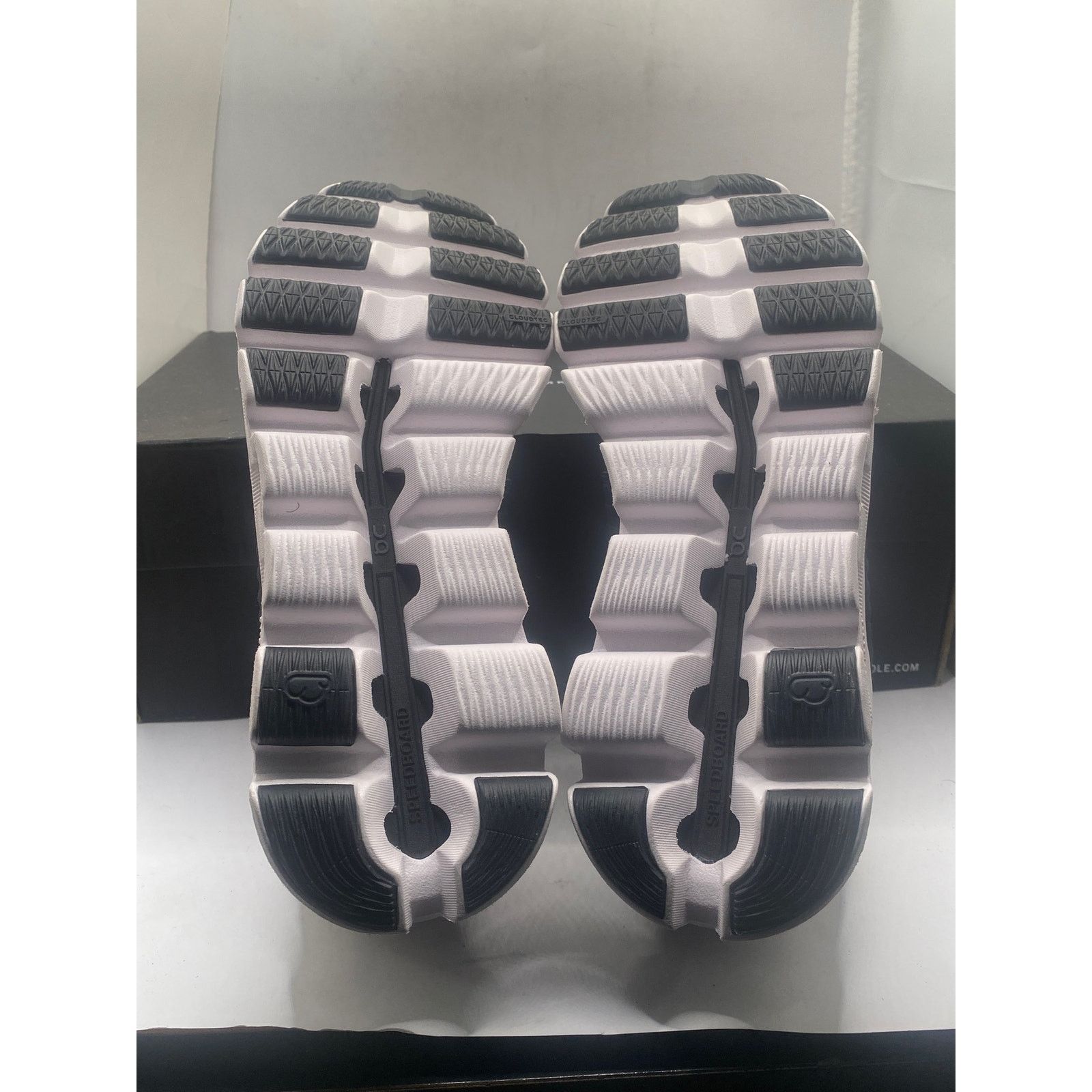 On On Cloud X 3AD Women’s Running Shoes Black/White, Size 8 Size US 8 / IT 38 - 6 Thumbnail