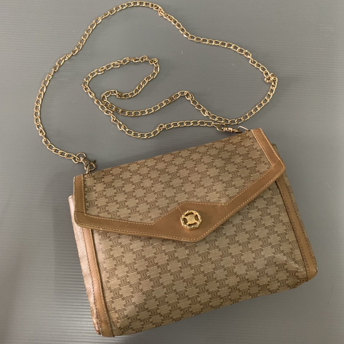Celine Celine Macadam Vintage Chain Slingbag Size ONE SIZE - 2 Thumbnail
