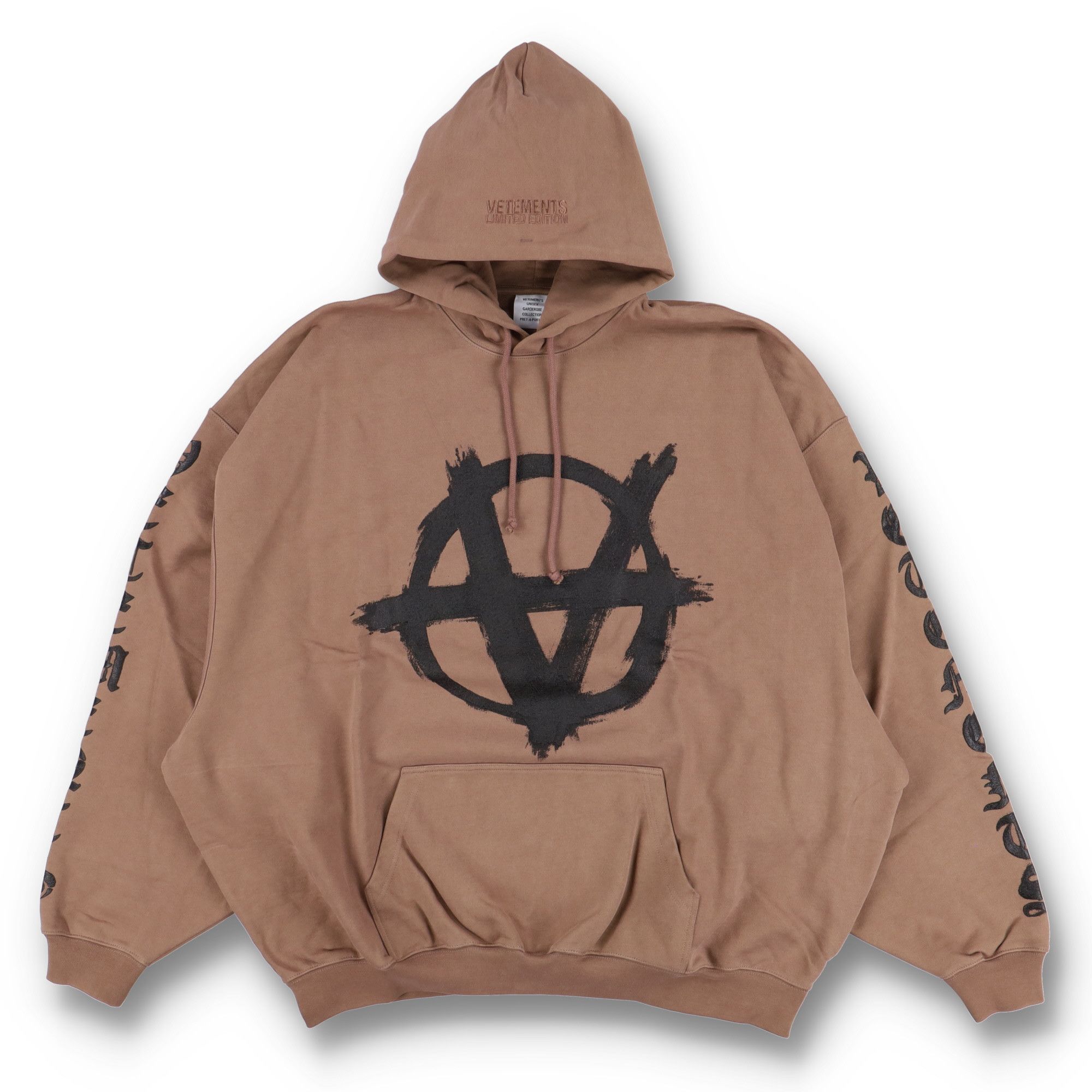 【VETEMENTS】ロゴ Goth オーバーサイズ フーディ Vetements Gothic Hoodie | Grailed