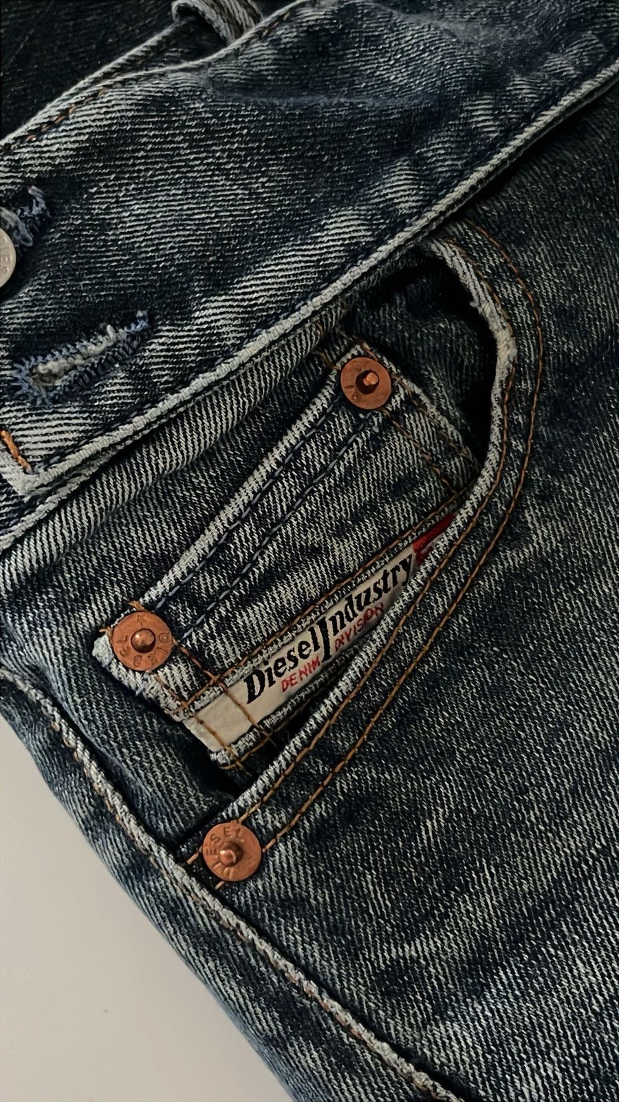 Diesel Diesel low-rised jeans 2000s Size 27" / US 4 / IT 40 - 2 Thumbnail