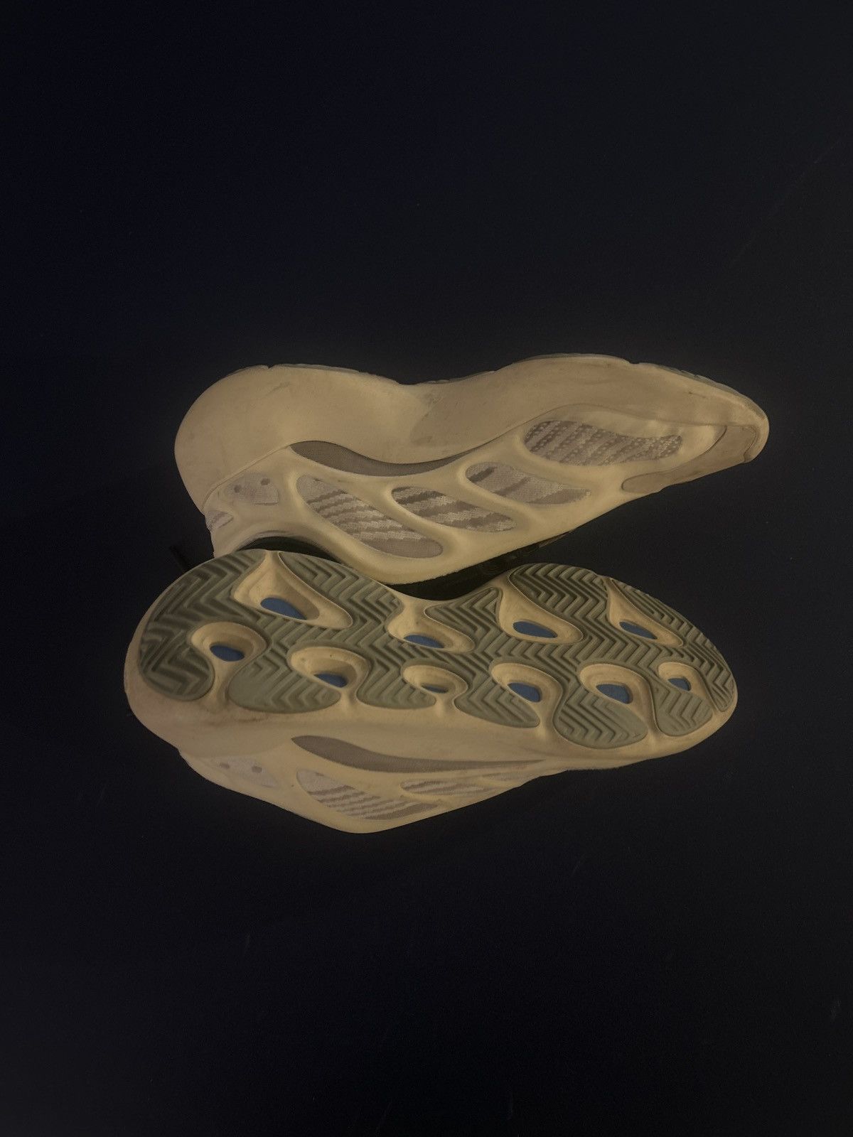 Yeezy Yeezy 700 Azelia Size US 11.5 / EU 44-45 - 4 Thumbnail