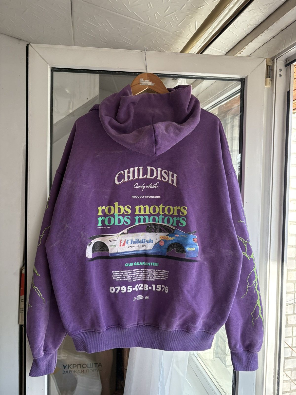 Vintage Childish vintage Distressed Hoodie Size US L / EU 52-54 / 3 - 1 Thumbnail
