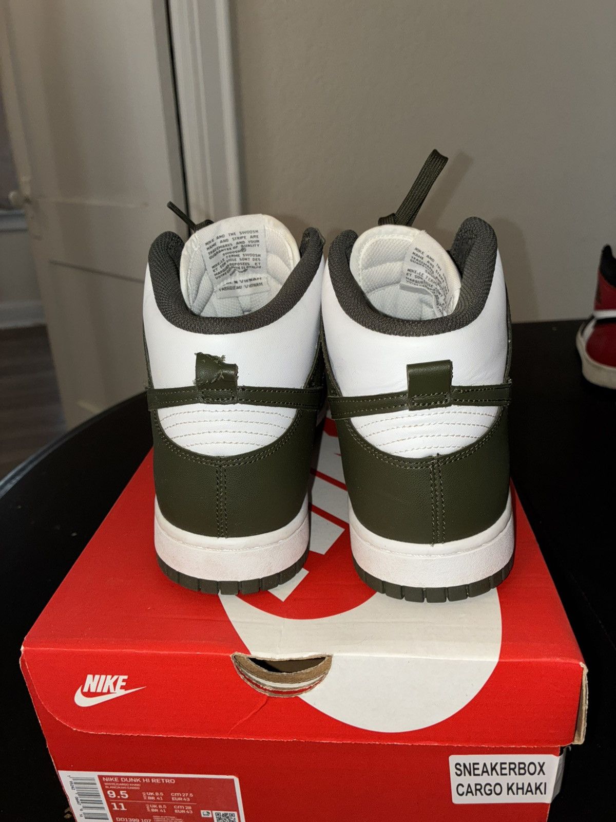 Nike Nike khaki dunks Size US 9.5 / EU 42-43 - 4 Thumbnail