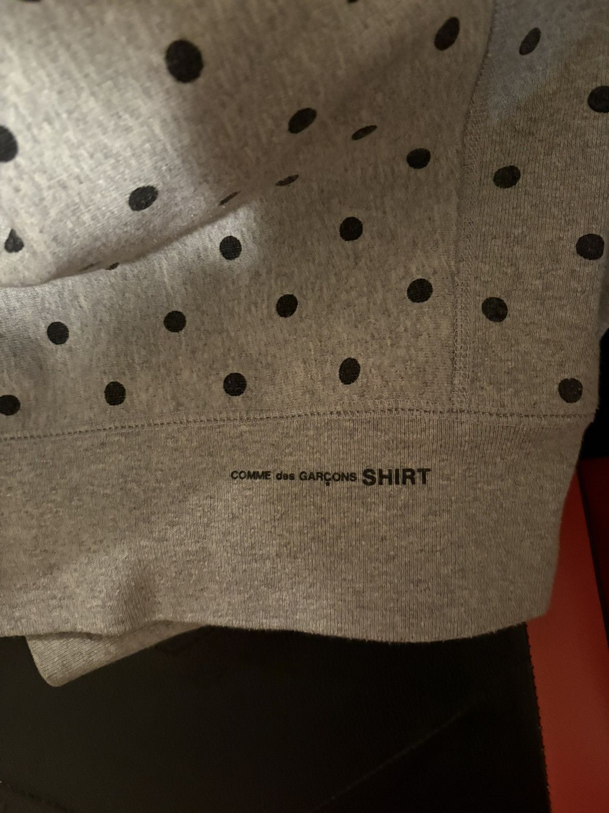 Supreme grey supreme cdg polka dot box logo Size US M / EU 48-50 / 2 - 4 Thumbnail