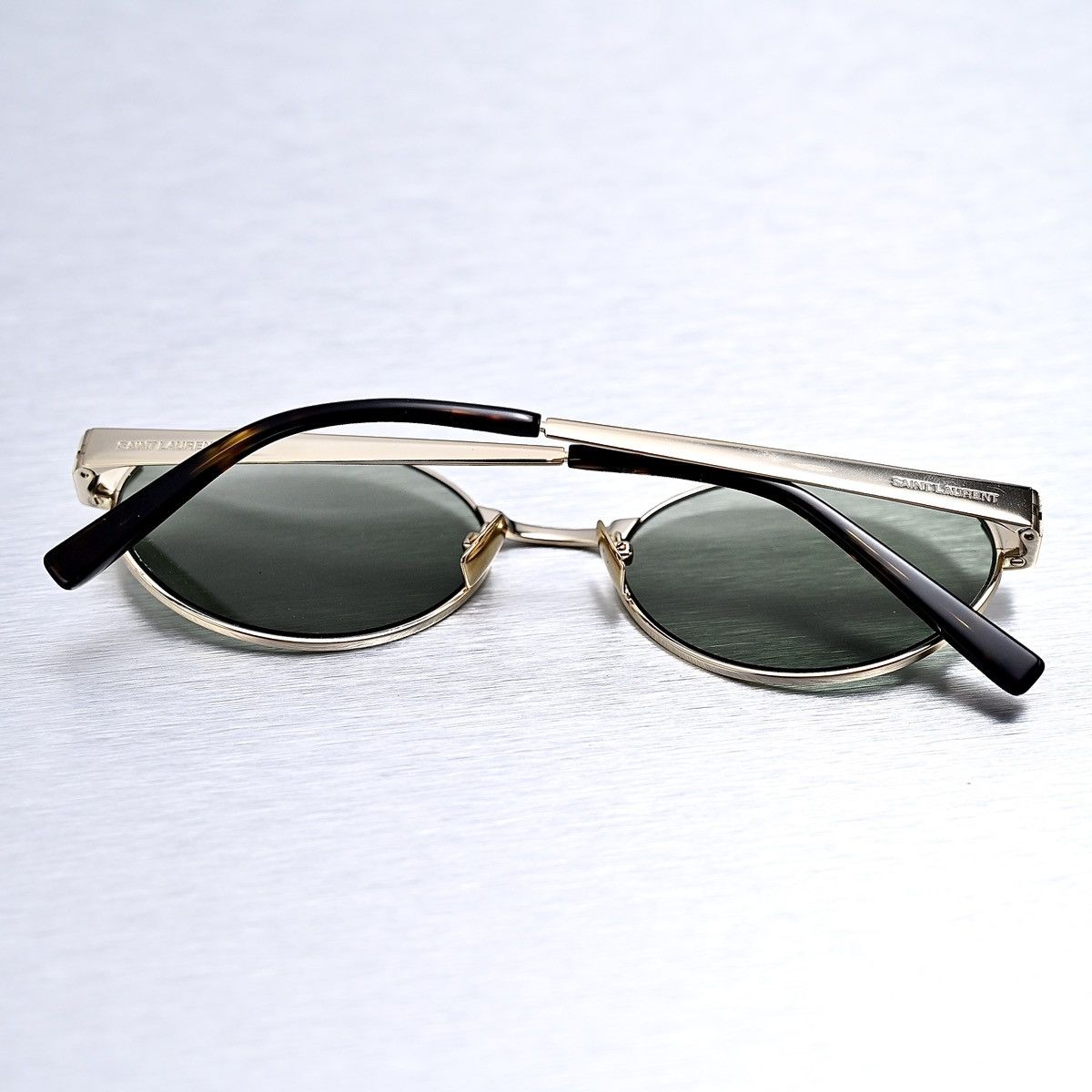 Yves Saint Laurent SAINT LAURENT SL 692 SUNGLASSES Size ONE SIZE - 8 Thumbnail