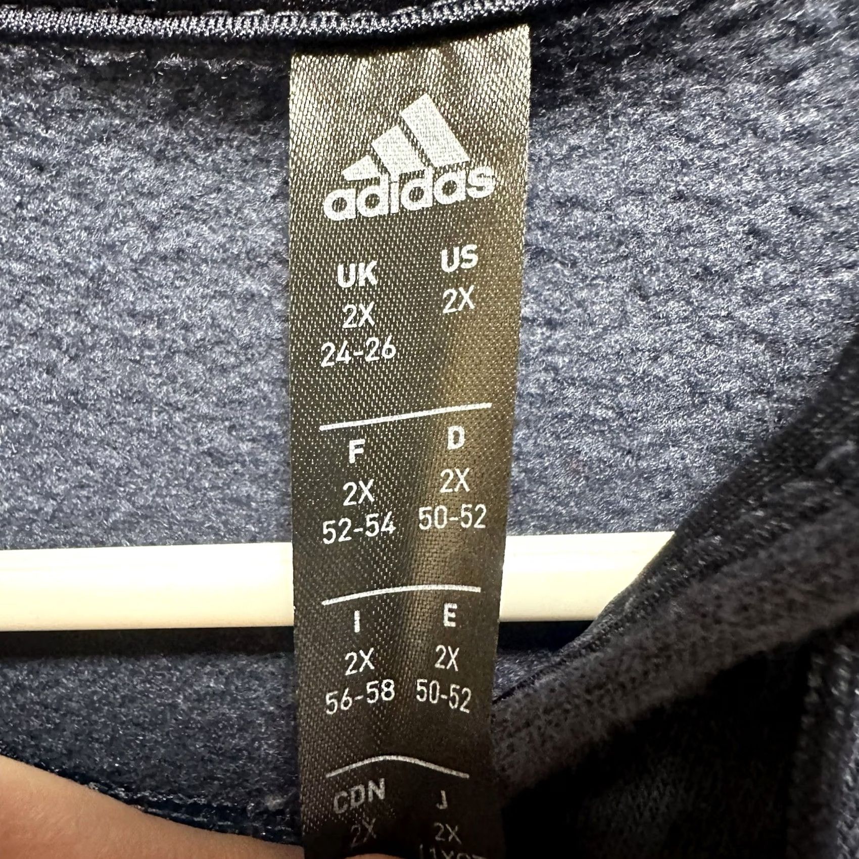 Adidas Adidas Sweatshirt Womens 2X Navy Blue Fleece Pullover Logo Graphic Cropped EUC Size XXL / US 16-18 / IT 52-54 - 4 Thumbnail