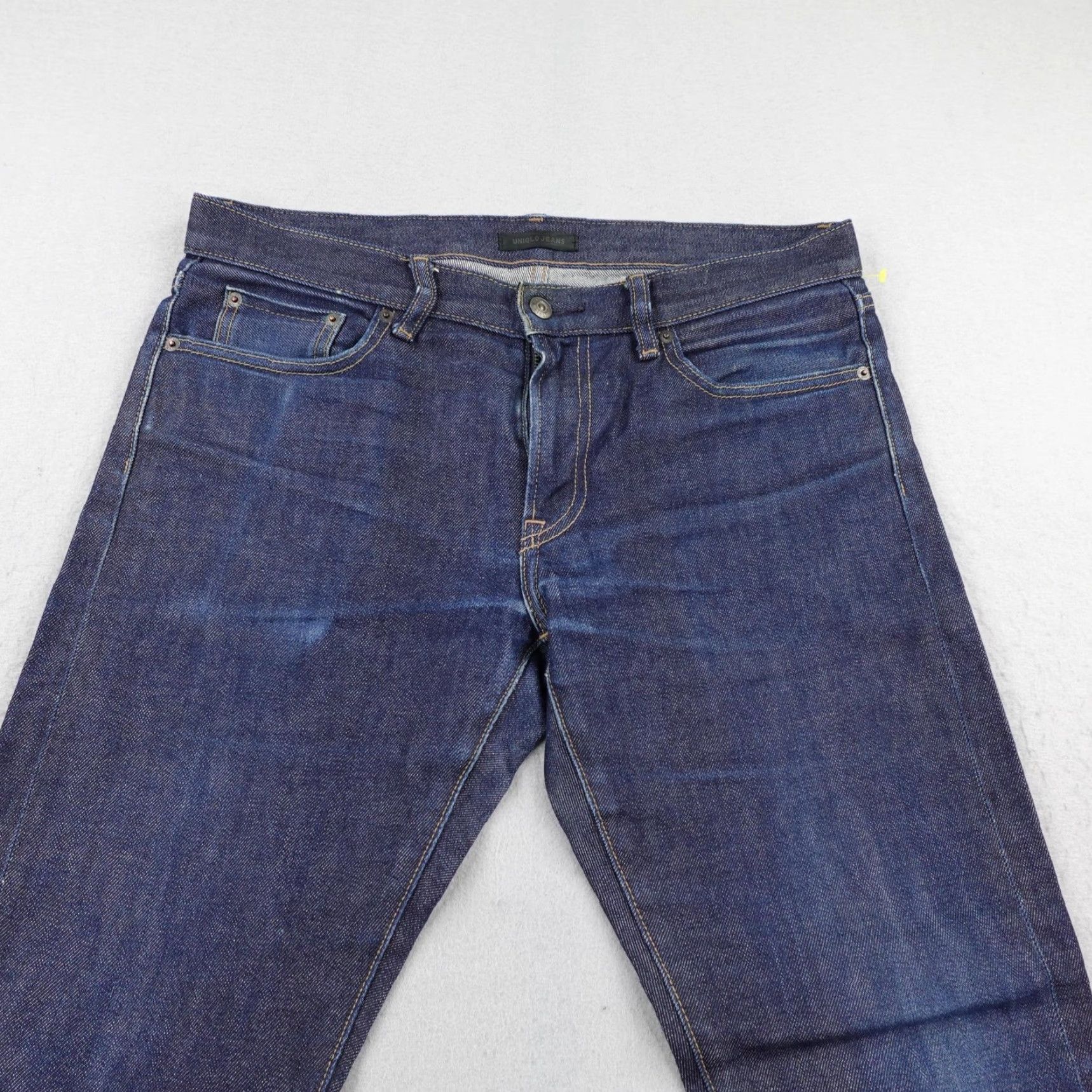 Uniqlo Uniqlo Jeans Mens 33x32 Blue Kaihara Selvedge Slim Straight Low Rise Faded Jeans Size US 33 - 2 Thumbnail
