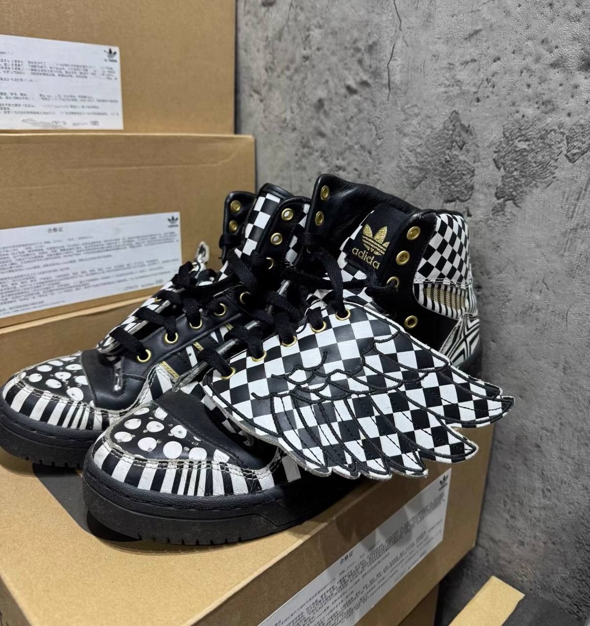 Adidas × Jeremy Scott Adidas Jeremyscott Black and White Checkered Wings sneaker Size US 8 / EU 41 - 1 Thumbnail
