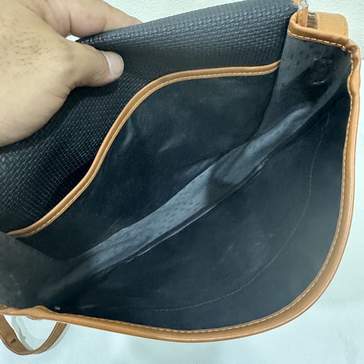 Yves Saint Laurent ‼️LASTDROP‼️ AUTHENTIC VINTAGE YSL SHOULDER BAG Size ONE SIZE - 10 Thumbnail