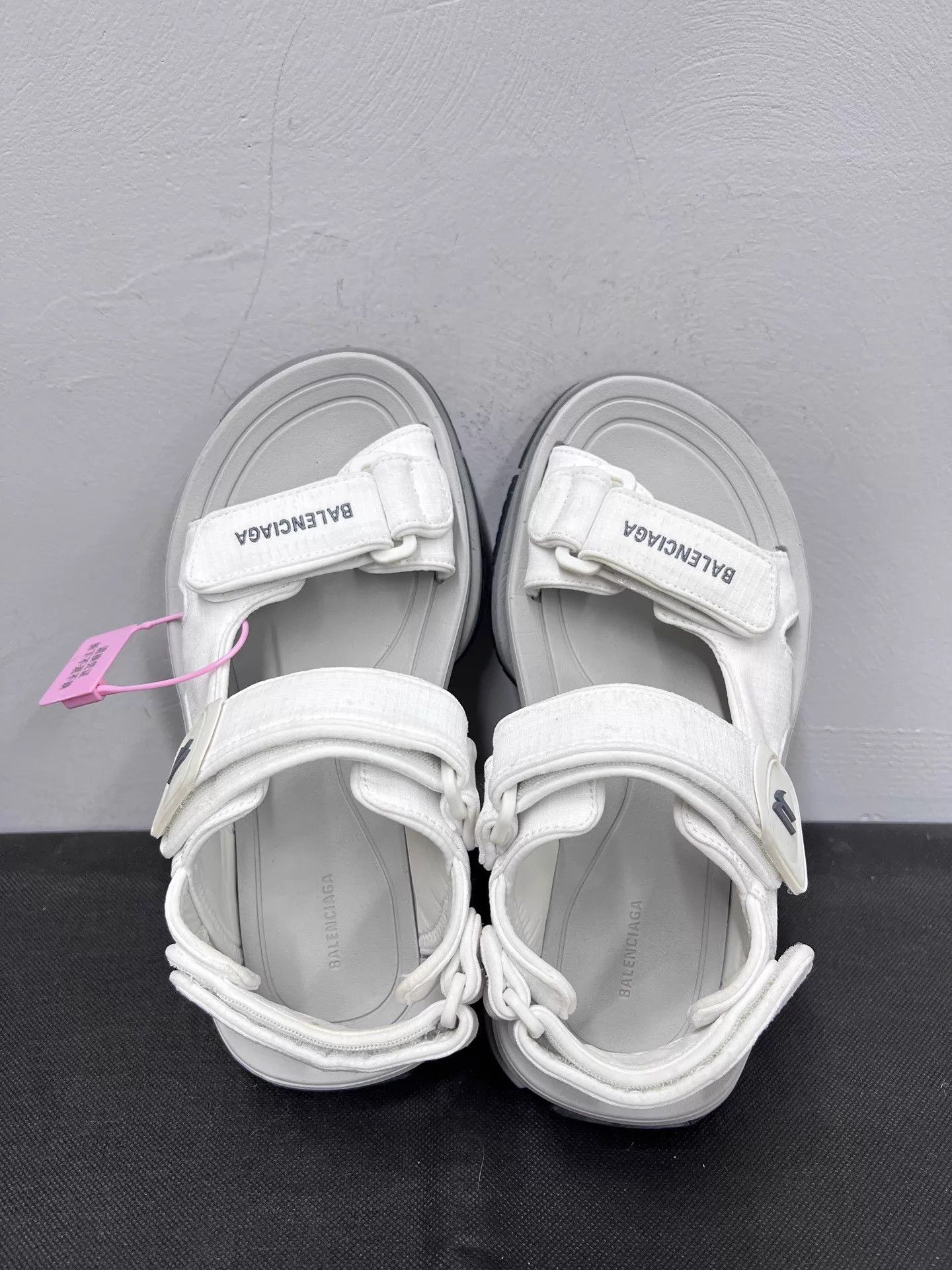 Balenciaga Balenciaga Tourist Fabric Open-toe Velcro Beach Sandals 36 Size US 6 / IT 36 - 4 Thumbnail