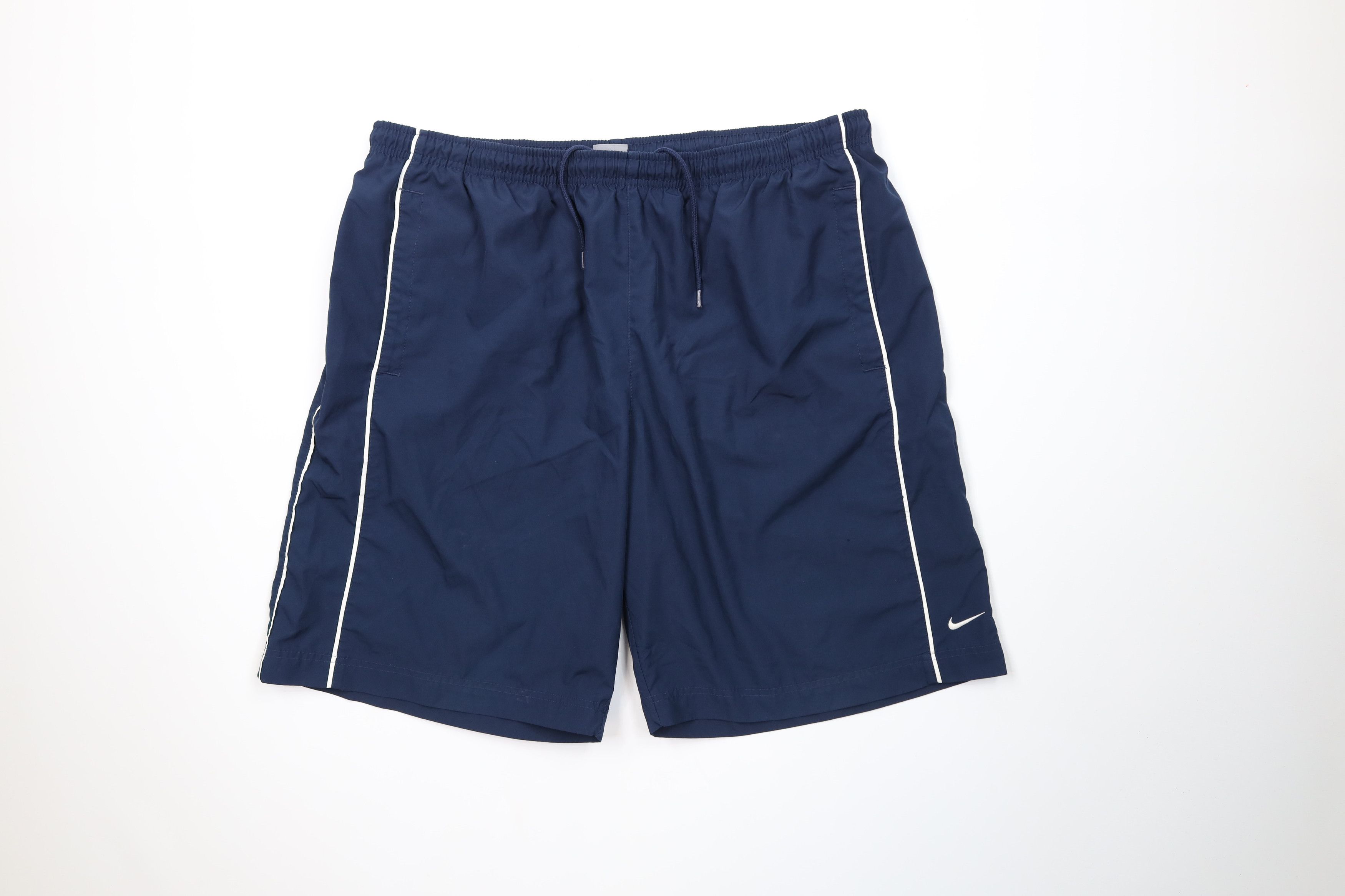 Nike Vintage Nike Mini Swoosh Above Knee Lined Shorts Trunks Size US 36 / EU 52 - 1 Thumbnail