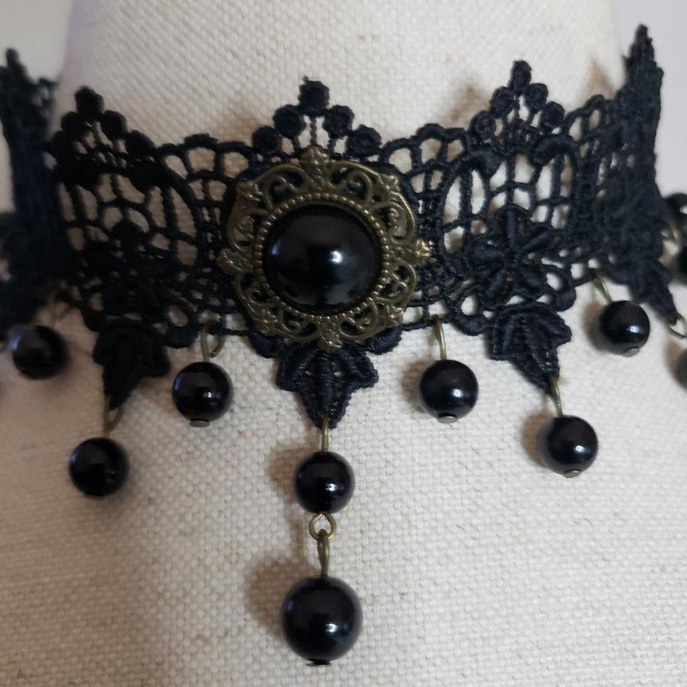 Designer Vintage Black Lace & Bead Choker-Small Size ONE SIZE - 2 Thumbnail