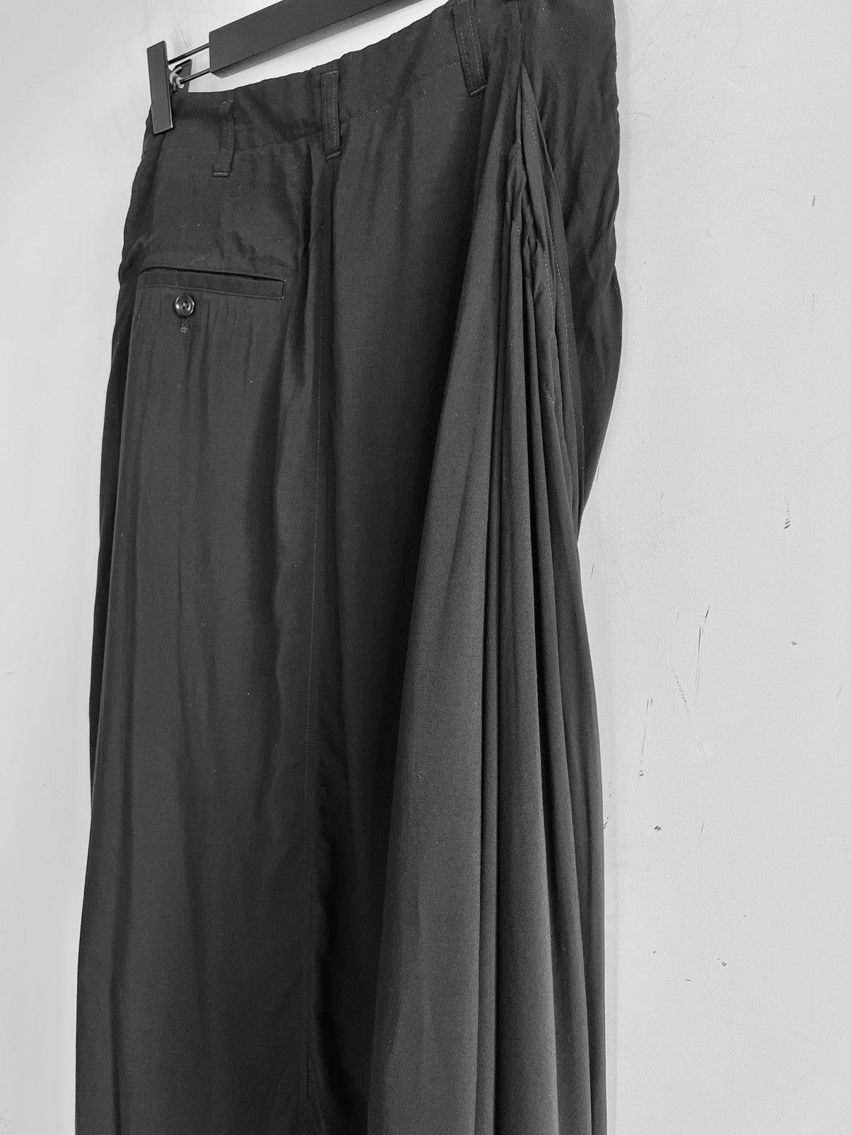 Yohji Yamamoto Yohji Yamamoto Pour Homme - Rayon Front Gathered Skirt Size US 30 / EU 46 - 4 Thumbnail