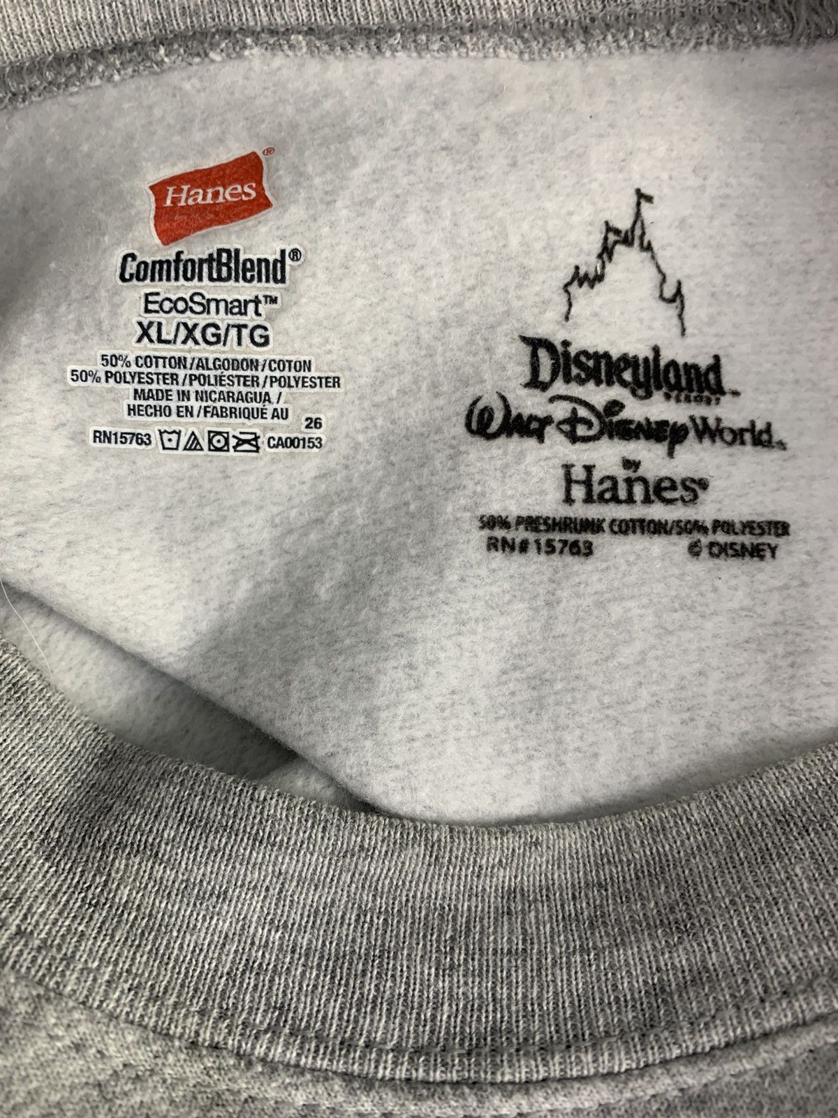 Hanes vintage Hanes Comfo Walt Disney World&Disneyland sweatshirt Size US XL / EU 56 / 4 - 9 Thumbnail
