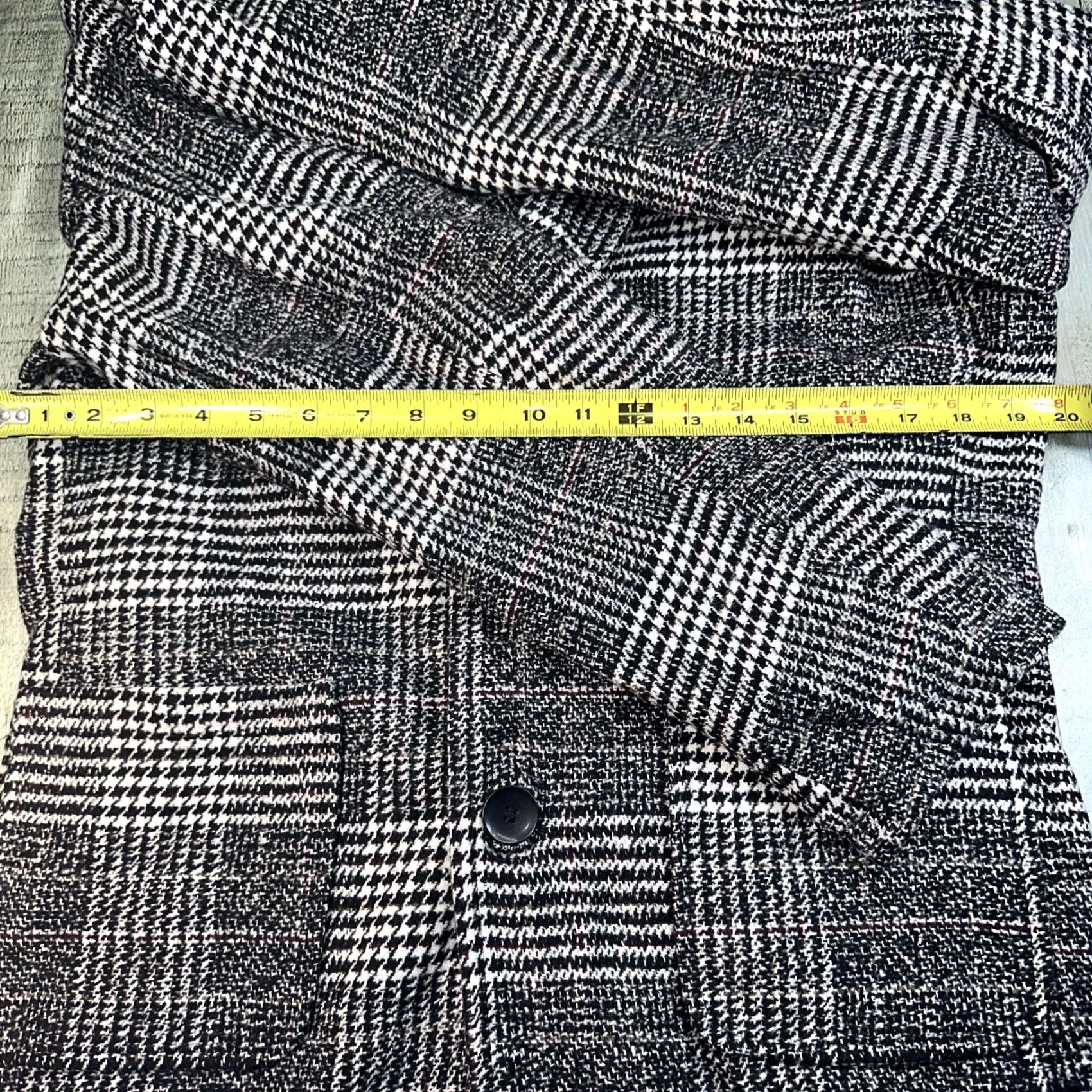 Vintage VINTAGE Uaneo Coat Unisex Black And White Checkered Overcoat 2X Big Mens Ladies Womens Size US XXL / EU 58 / 5 - 2 Thumbnail