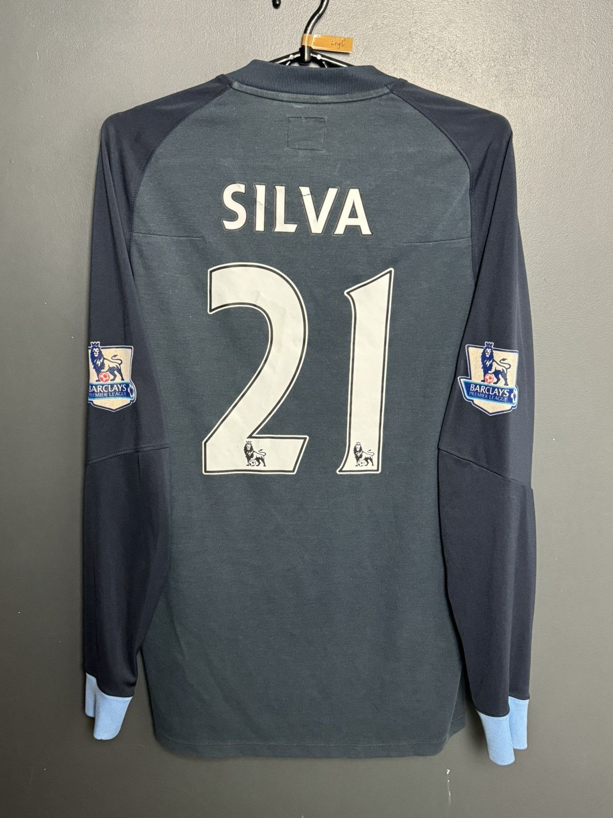 Umbro Manchester City 10/11 Away Silva Football Long Jersey Size US M / EU 48-50 / 2 - 1 Thumbnail