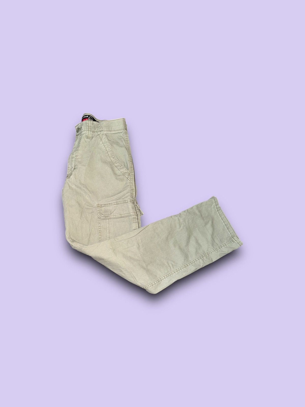 Wrangler Vintage Wrangler ATG cargo pants khaki men’s 30x32 Size US 30 / EU 46 - 1 Thumbnail