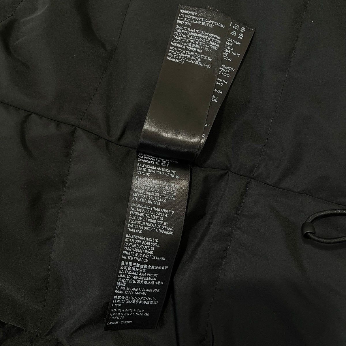 Balenciaga BALENCIAGA 23AW Incongnito Puffer Down Jacket with Scarf Size M / US 6-8 / IT 42-44 - 8 Thumbnail