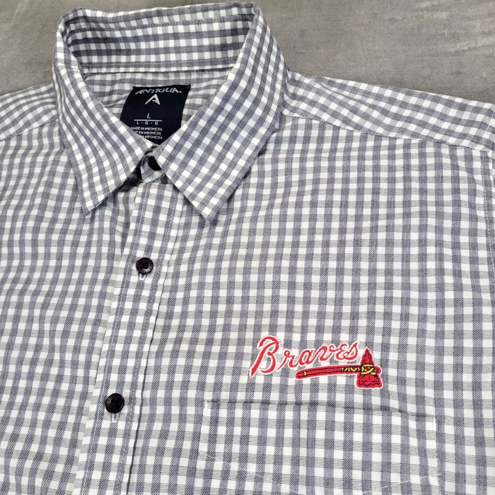 MLB Antigua Mens Atlanta Braves MLB Gingham Button Down Shirt Grey White Large L Size US L / EU 52-54 / 3 - 2 Thumbnail