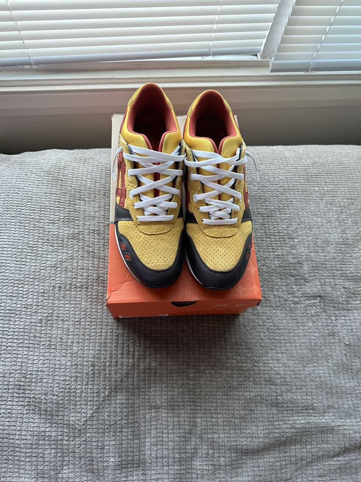Asics × Kith Kith x Marvel x Asics Gel Lyte 3 - Wolverine 1980’ Size US 11.5 / EU 44-45 - 8 Thumbnail