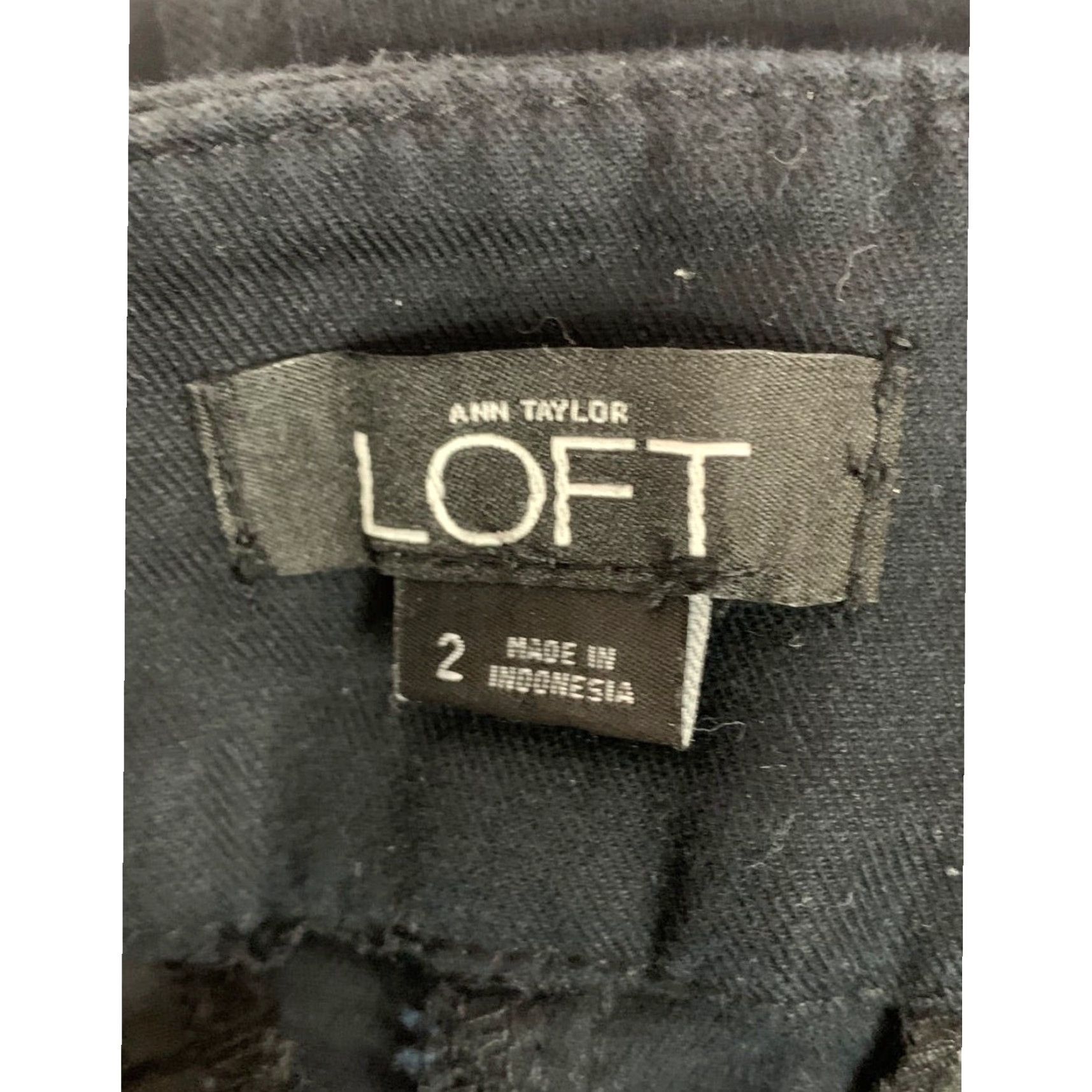 Loft Loft Shorts Womens Size 2 Black Goldtone Button Pockets Size 26" / US 2 / IT 38 - 6 Thumbnail