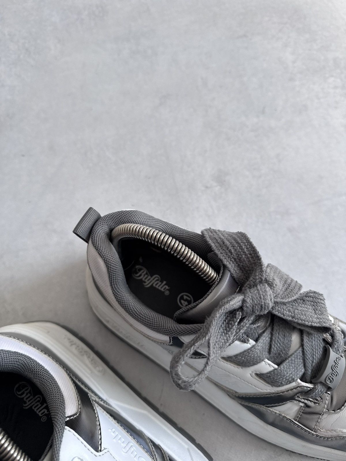 Buffalo London Buffalo London Platform Reflective Unisex Y2K Sneakers Size US 9 / IT 39 - 6 Thumbnail