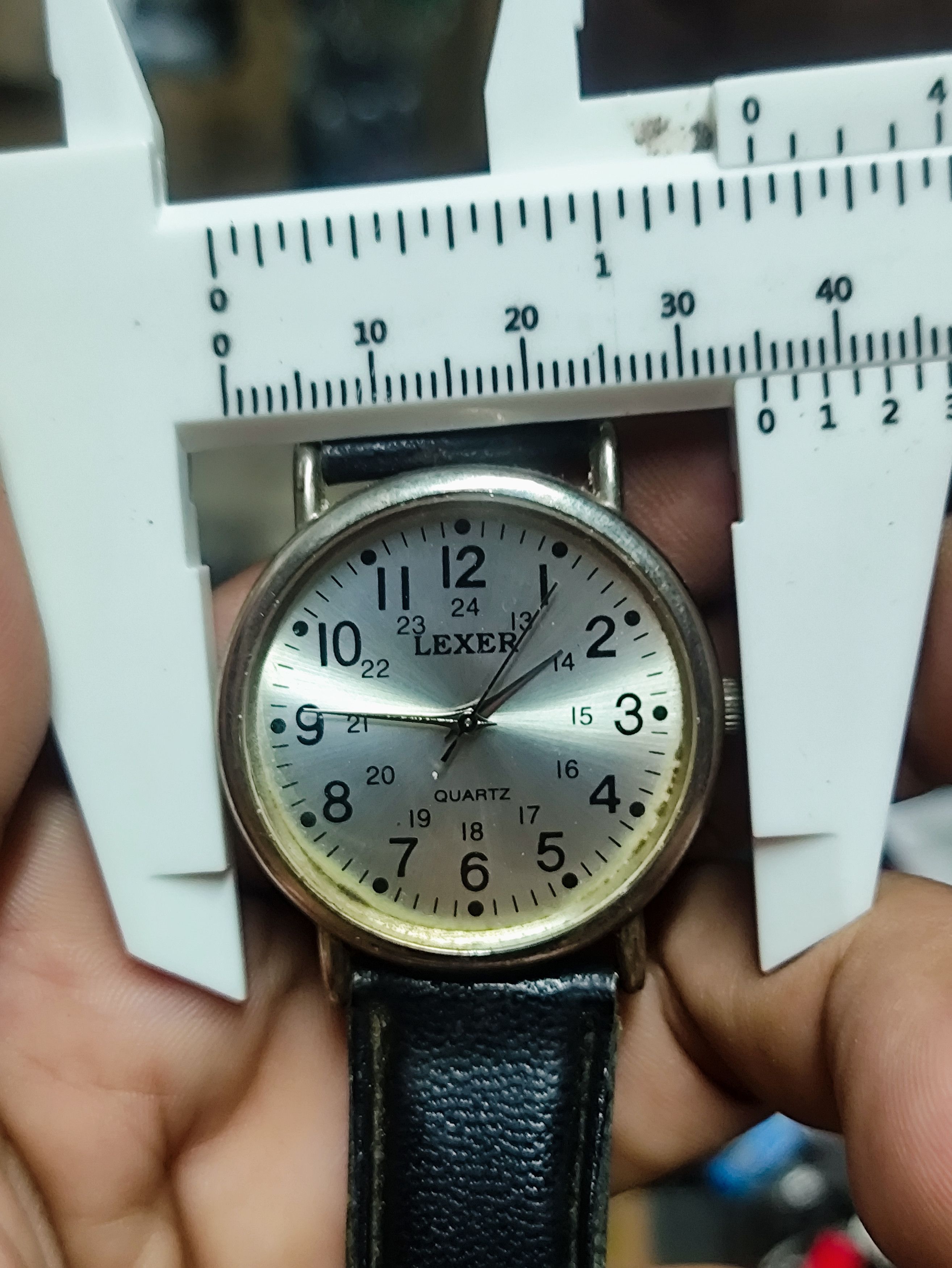 Japanese Brand × Vintage Vintage 💥 Lexis Quartz Watch JAPAN MADE Size ONE SIZE - 5 Thumbnail