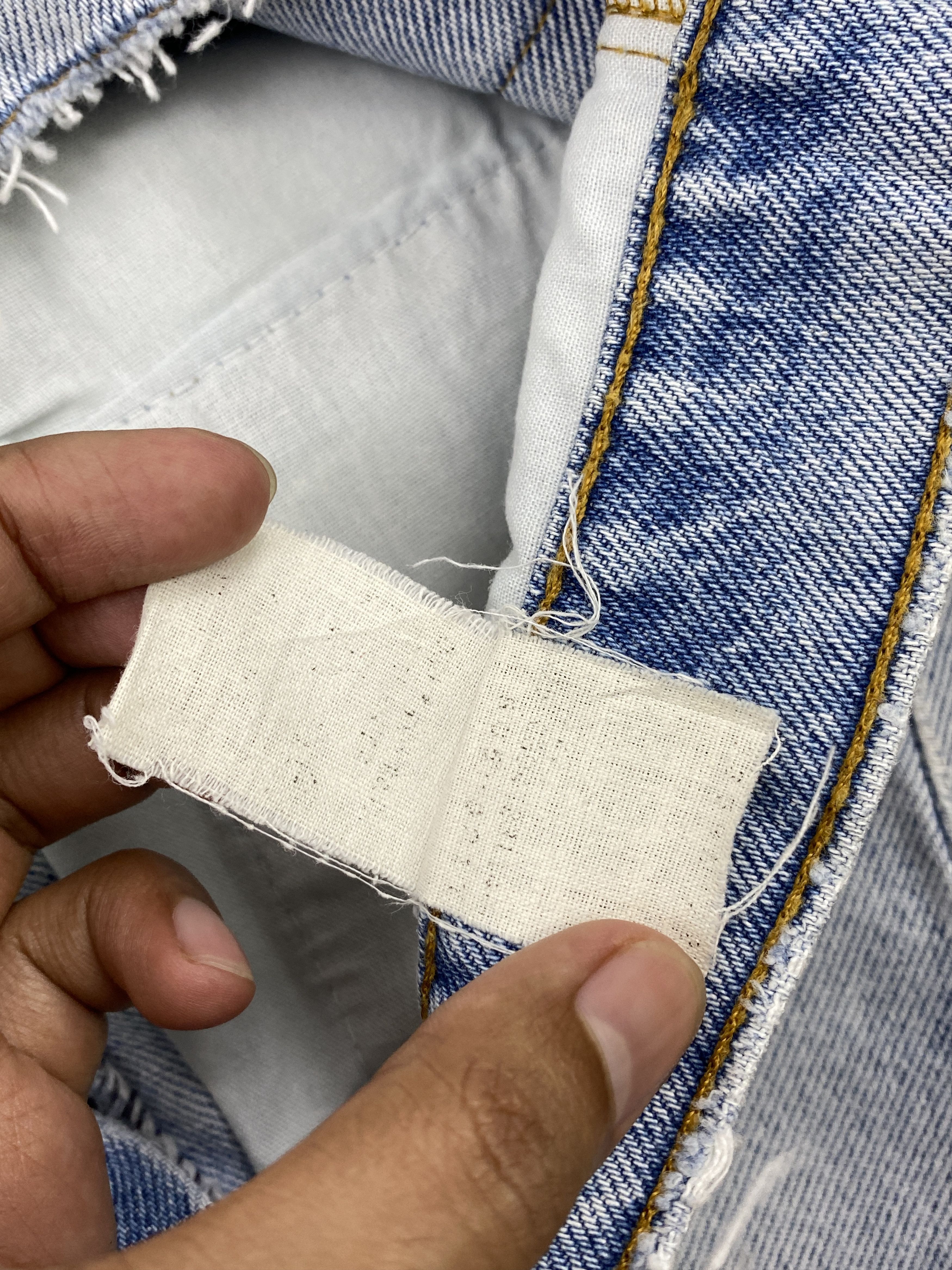 Levi's × Vintage Vintage 90s Levis 505 Light Blue Washed Denim Jeans Size US 31 - 8 Thumbnail