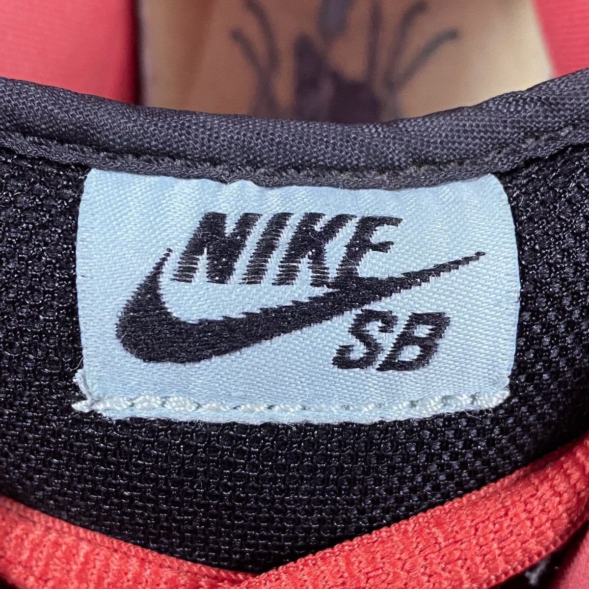 Nike SB Dunk Low Mosquito 2008 Size US 8.5 / EU 41-42 - 10 Thumbnail