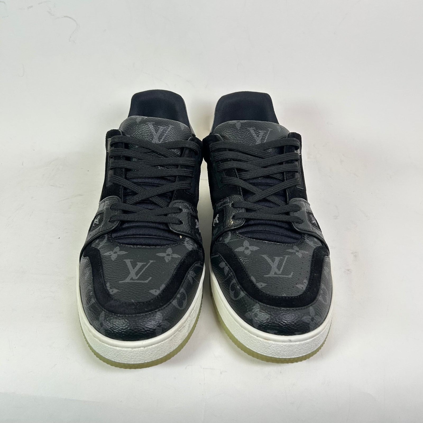 Louis Vuitton Louis Vuitton Black Monogram Trainer Size LV 9 Size US 10.5 / EU 43-44 - 2 Thumbnail