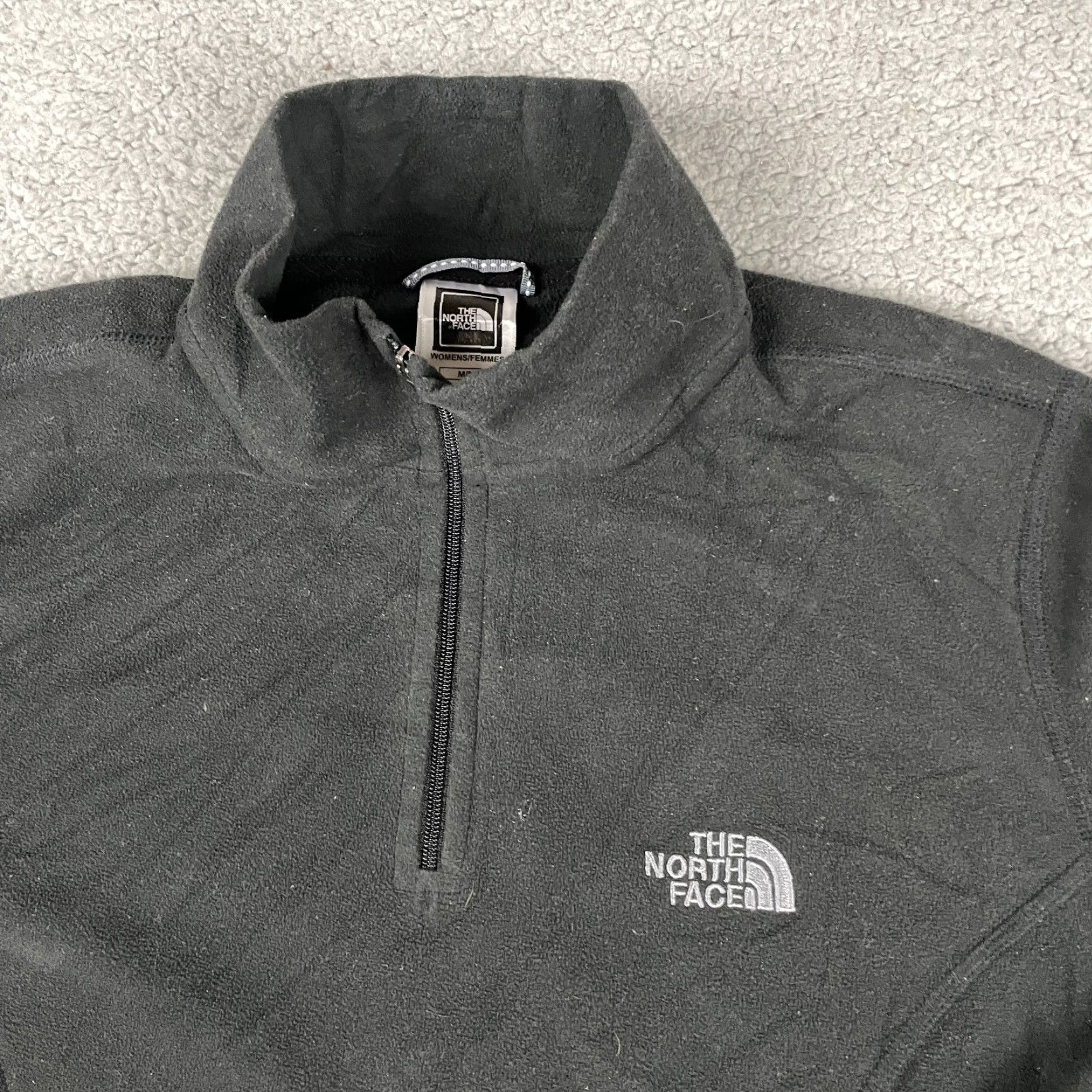 The North Face VINTAGE The North Face Sweater Women's M Pullover 1/4 Zip Black Fleece Mock Neck Running Activewear Mens? Girls? Wait. Size M / US 6-8 / IT 42-44 - 4 Thumbnail