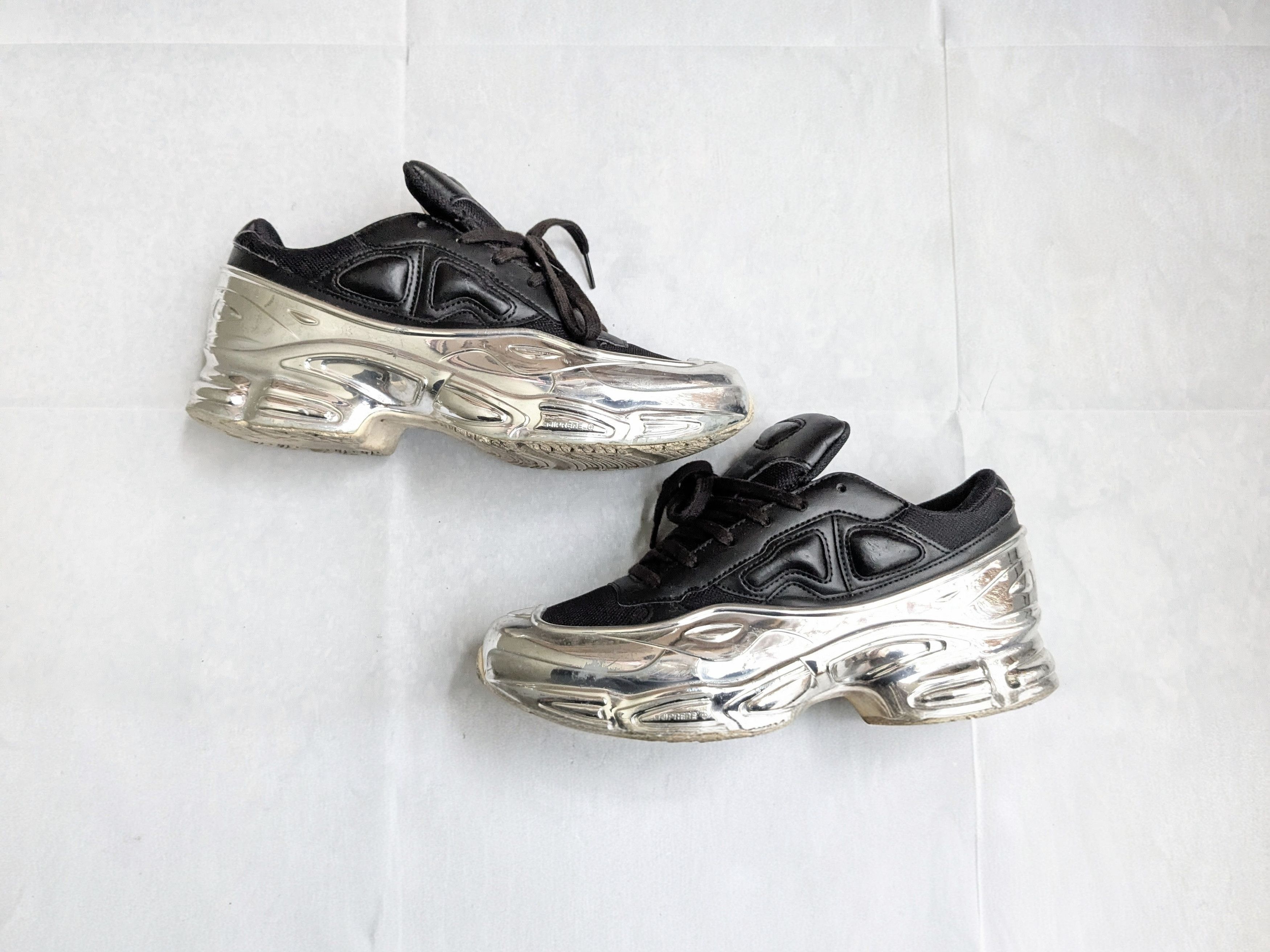 Raf Simons Adidas x Raf Simons Ozweego Mirrored Black Silver EE7944 Size US 8 / EU 41 - 1 Thumbnail