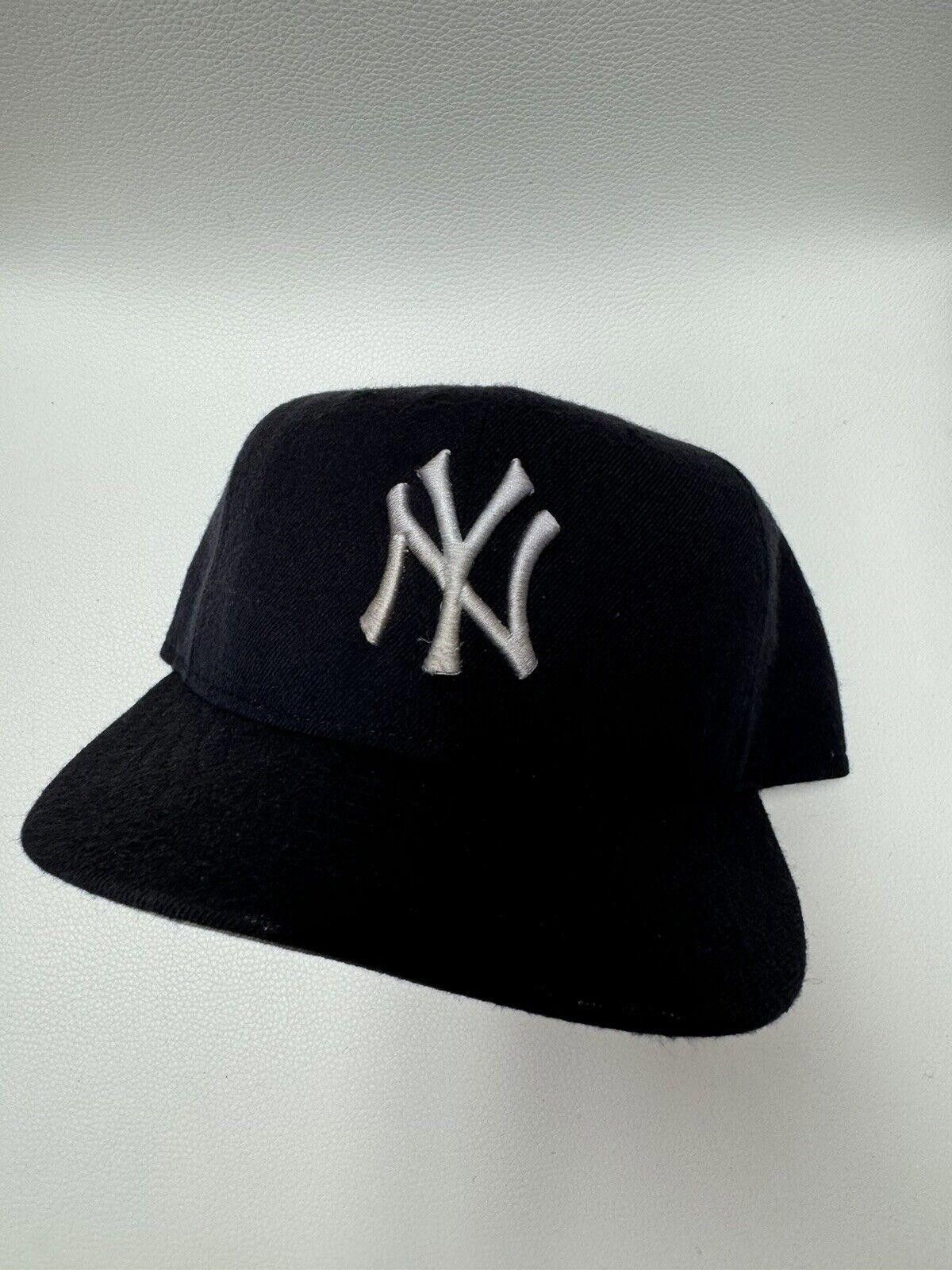 MLB × New Era × New York Yankees new era 59fifty MLB New York Yankees Fitted Hat Size ONE SIZE - 4 Thumbnail