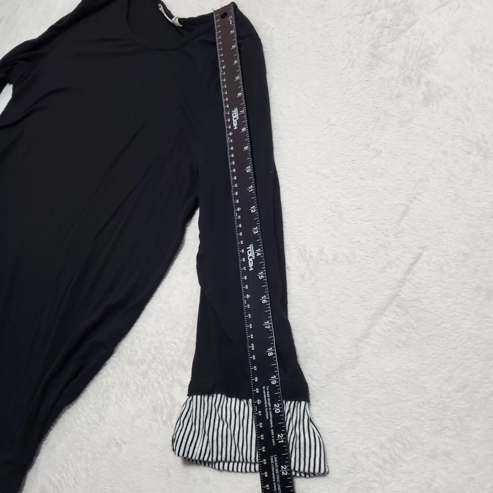 Soft Surroundings Soft Surroundings Top Black 3/4 Sleeve Tunic Contrasting Cuffs Womens XL Pullover Casual Travel Crew Neck Size XL / US 12-14 / IT 48-50 - 7 Thumbnail