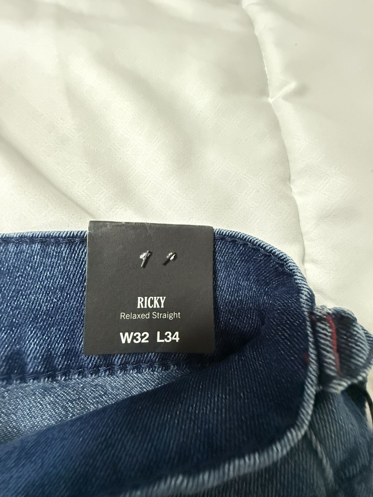 True Religion True Religion Ricky Straight Relaxed Jeans Size US 32 / EU 48 - 7 Thumbnail