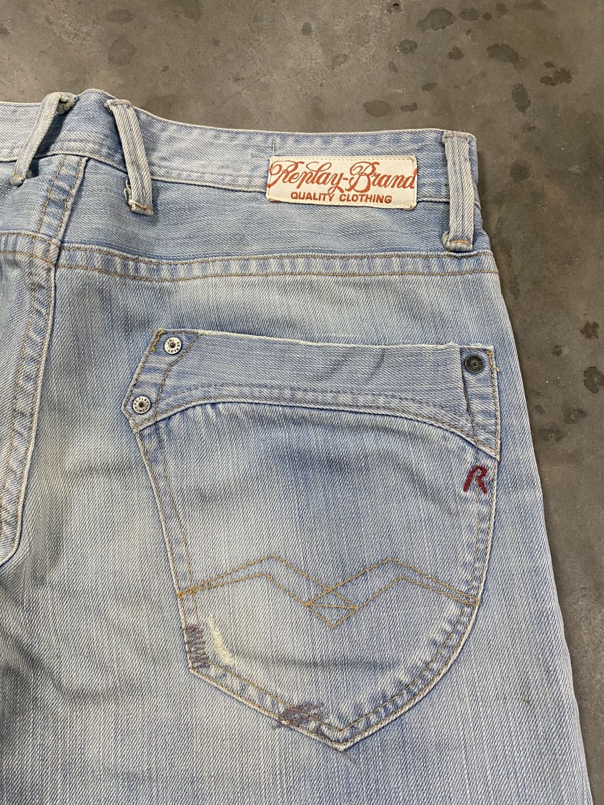 Tornado Mart Vintage Replay Slim Fit Distressed Denim Wash Blue @315 Size US 32 / EU 48 - 5 Thumbnail