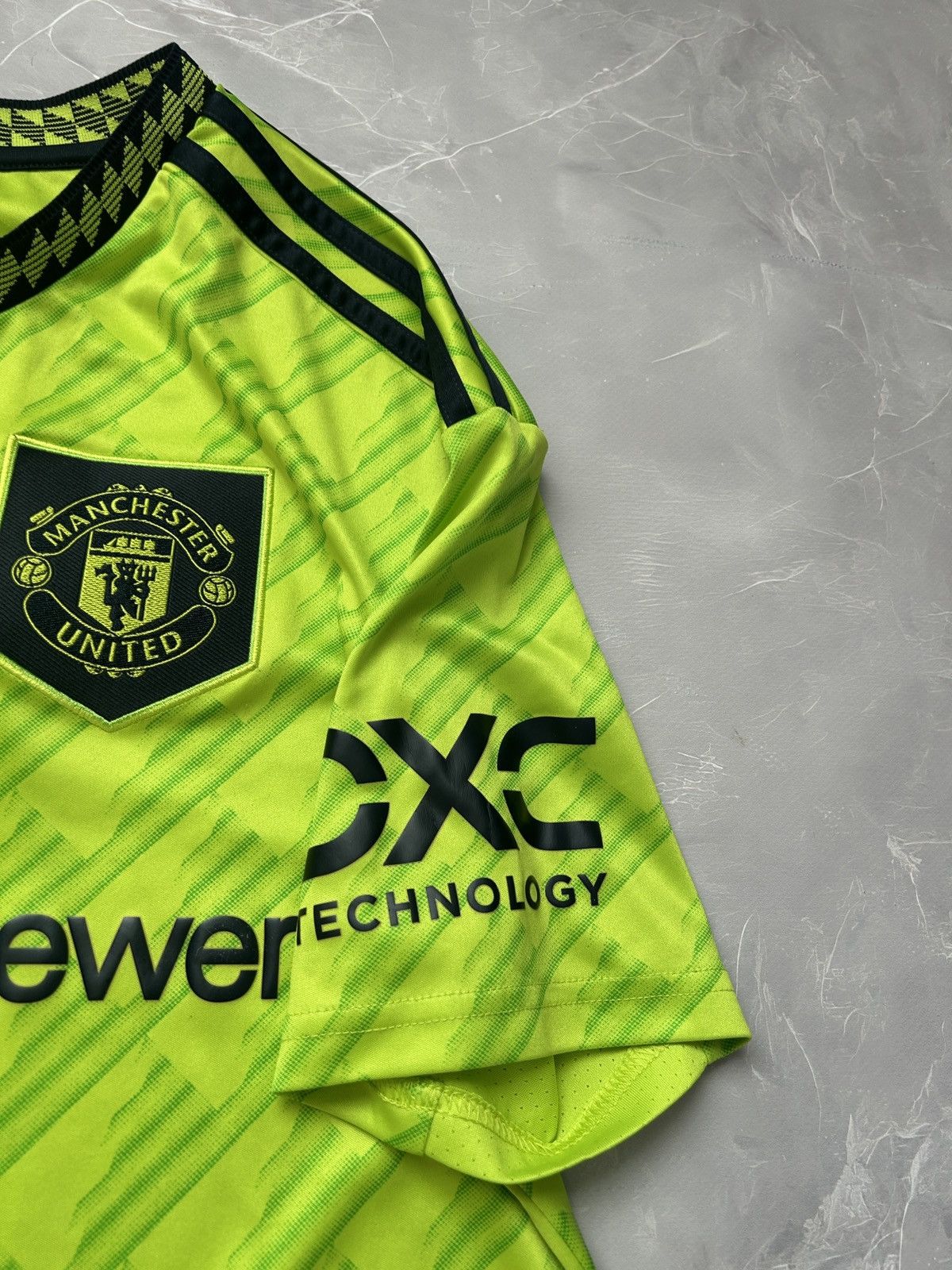 Adidas Adidas Manchester United 2022-2023 Third Football Jersey Size US S / EU 44-46 / 1 - 4 Thumbnail