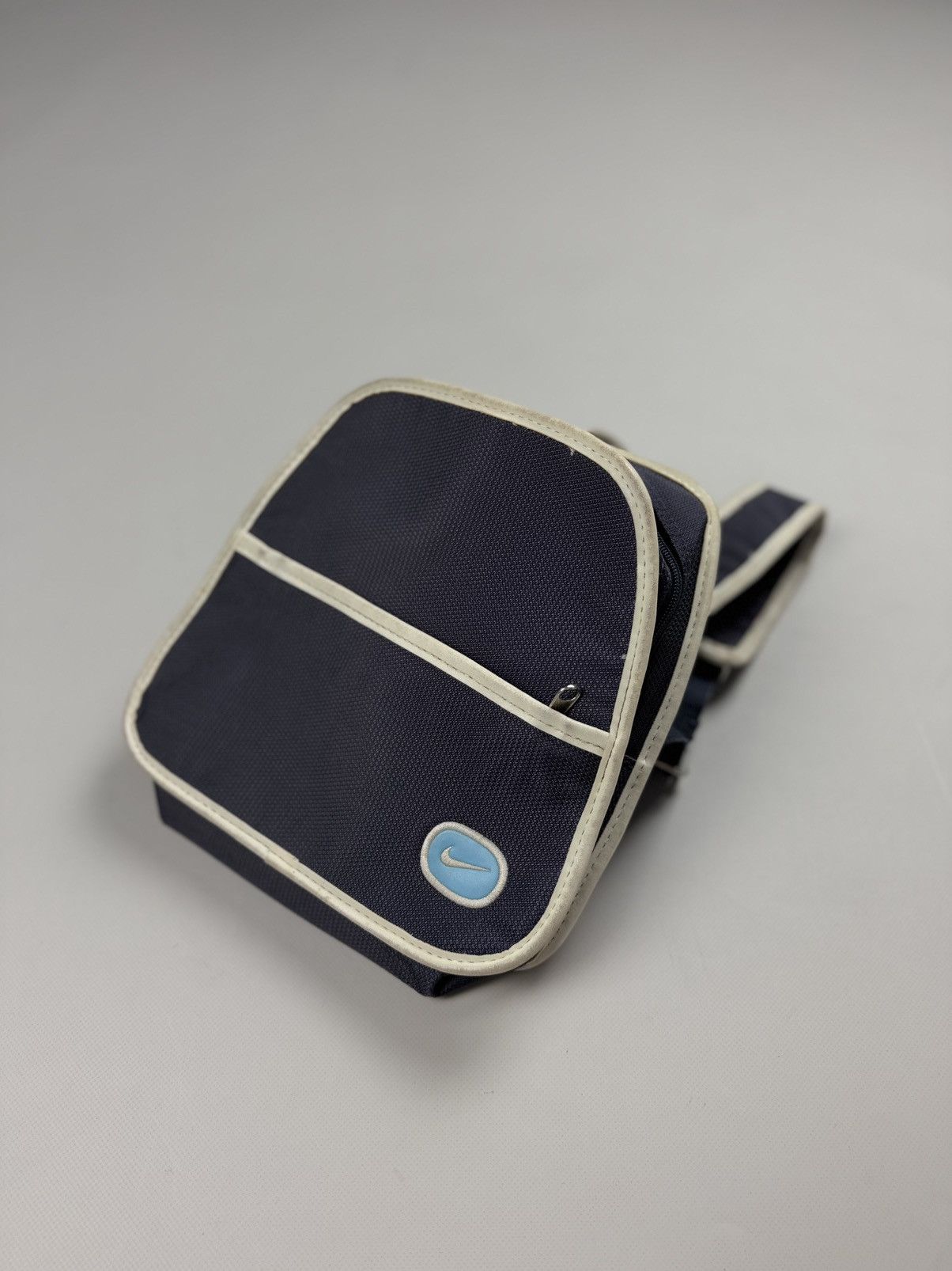 Nike Nike Vintage Y2K Nylon Small Backpack Rucksack Size ONE SIZE - 16 Thumbnail