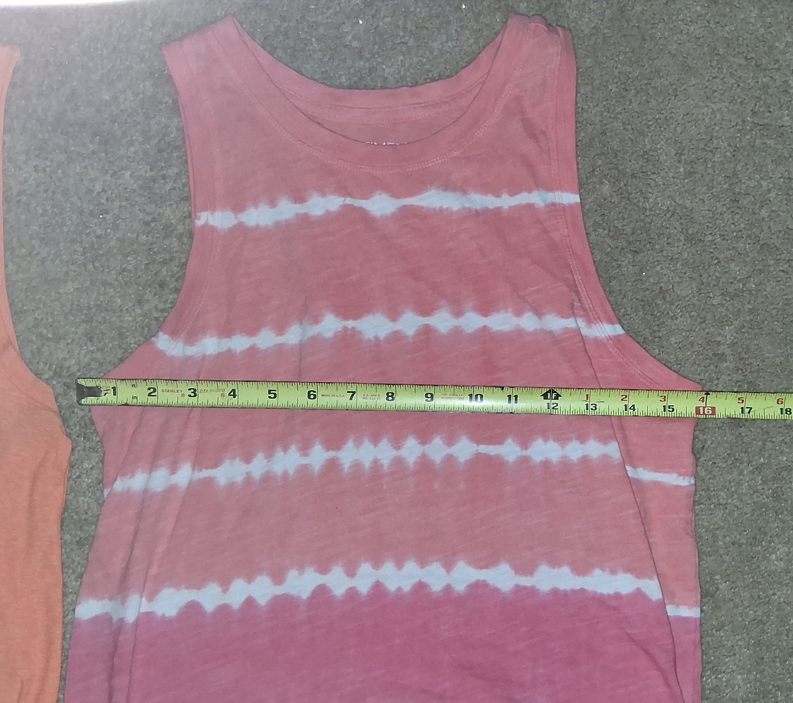 Logo Athletic Bundle of 2 womens small tank tops. Size S / US 4 / IT 40 - 5 Thumbnail