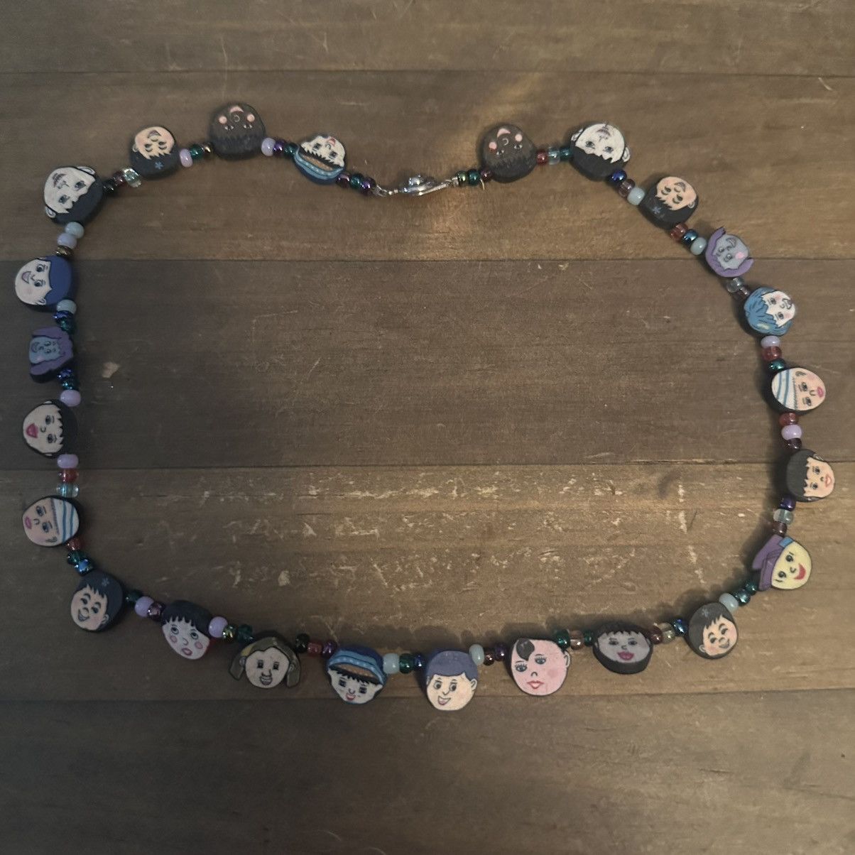 Vintage Vintage Faces of the World bead necklace Size ONE SIZE - 2 Thumbnail