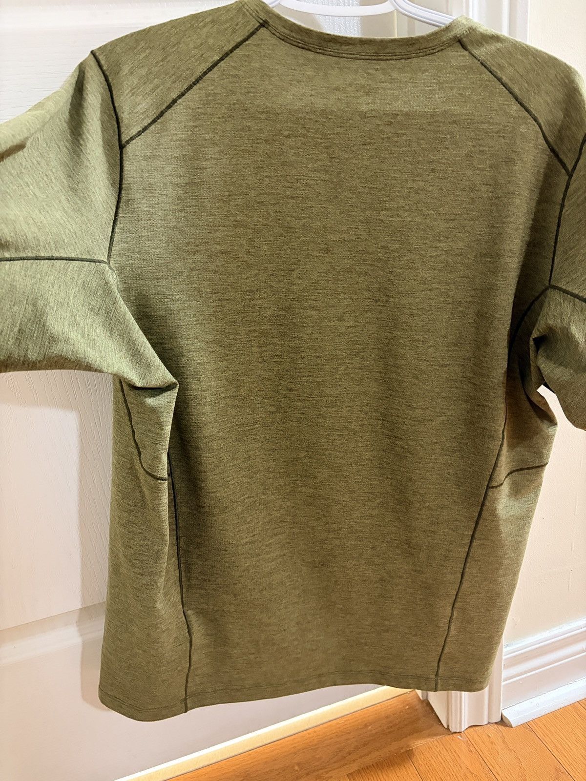 Arc'teryx Arcteryx cormac logo ss tee medium Size US M / EU 48-50 / 2 - 6 Thumbnail