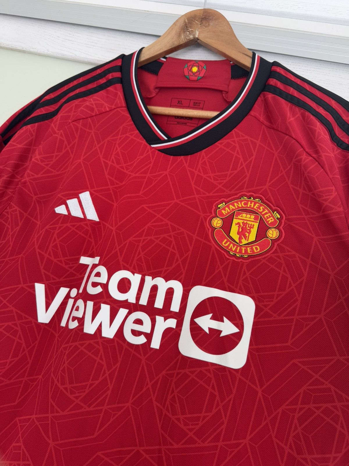 Adidas Manchester United 2023-2024 Home Soccer Jersey Football Kit Size US XL / EU 56 / 4 - 6 Thumbnail
