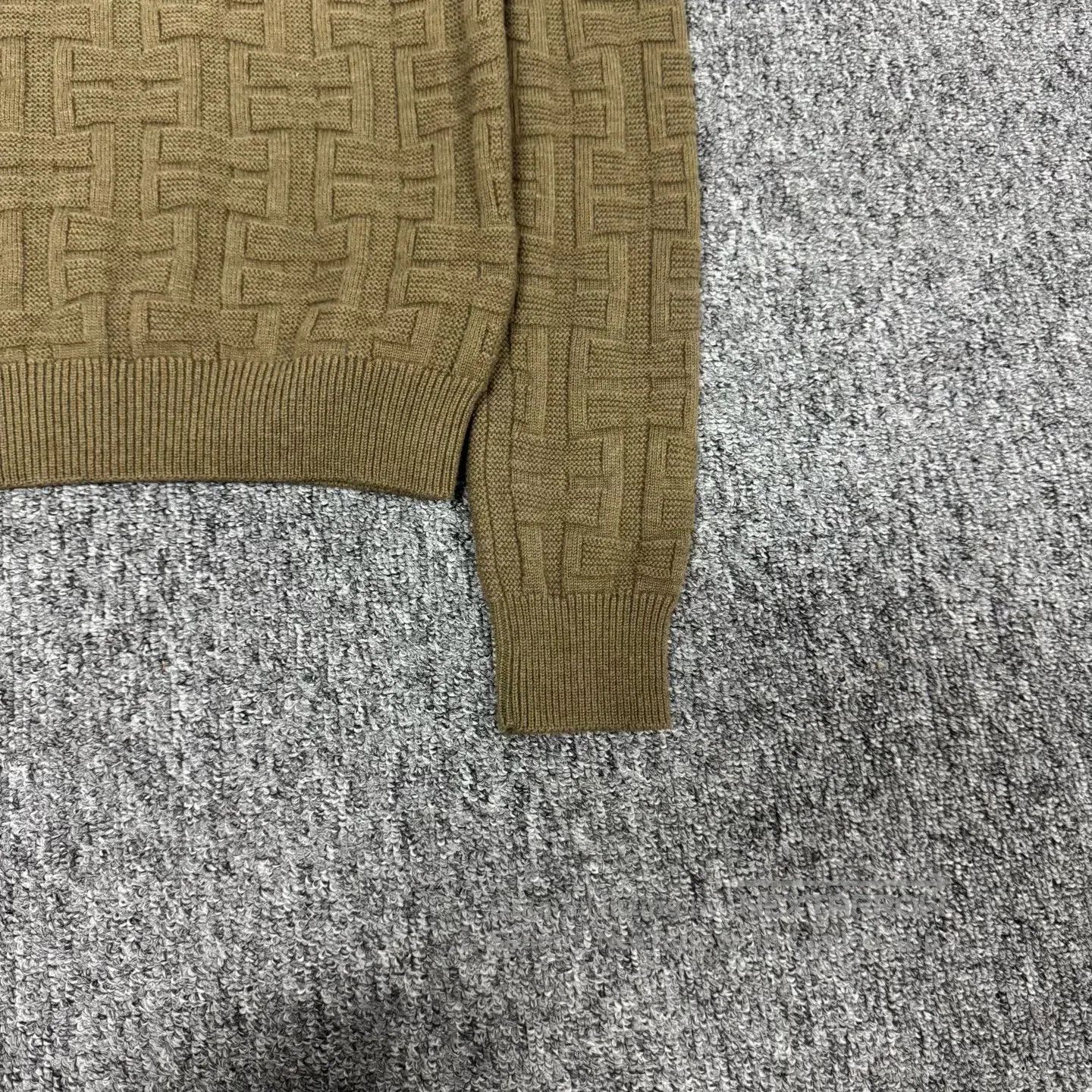 Hermes Hermes size 34 Wool relief patterned H logo knit sweater| Size S / US 4 / IT 40 - 5 Thumbnail