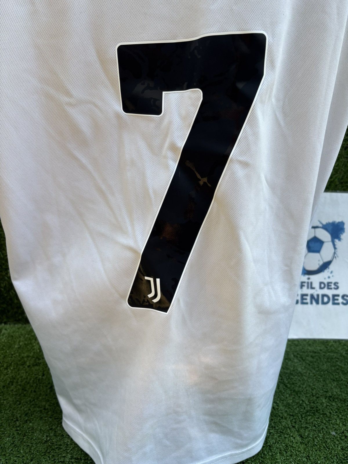 Adidas Jersey ronaldo juventus turin Size US L / EU 52-54 / 3 - 4 Thumbnail