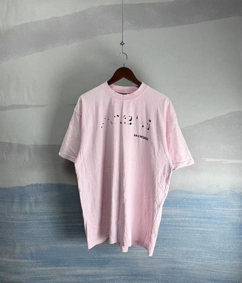 Balenciaga BALENCIAGA Men T-Shirts 764235 PINK | Grailed