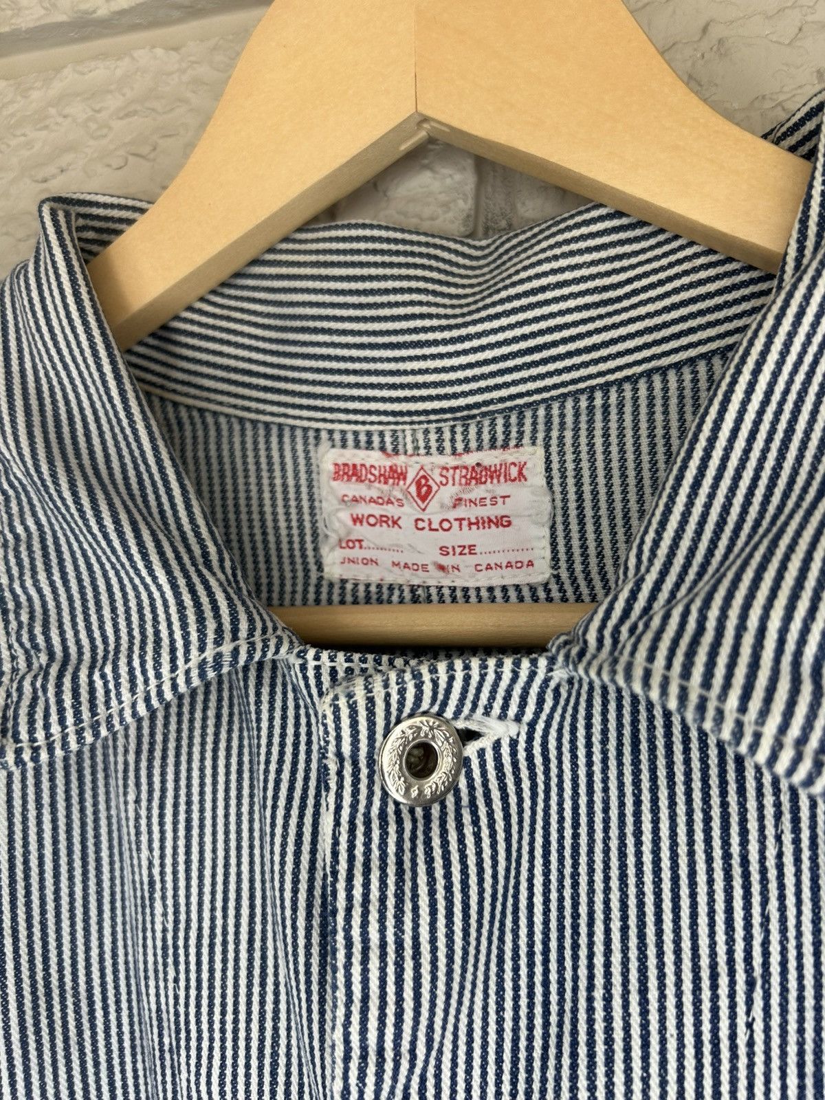 Vintage Vintage 60s Big B Brotherhood Hickory Striped Chore Jacket Size US L / EU 52-54 / 3 - 6 Thumbnail
