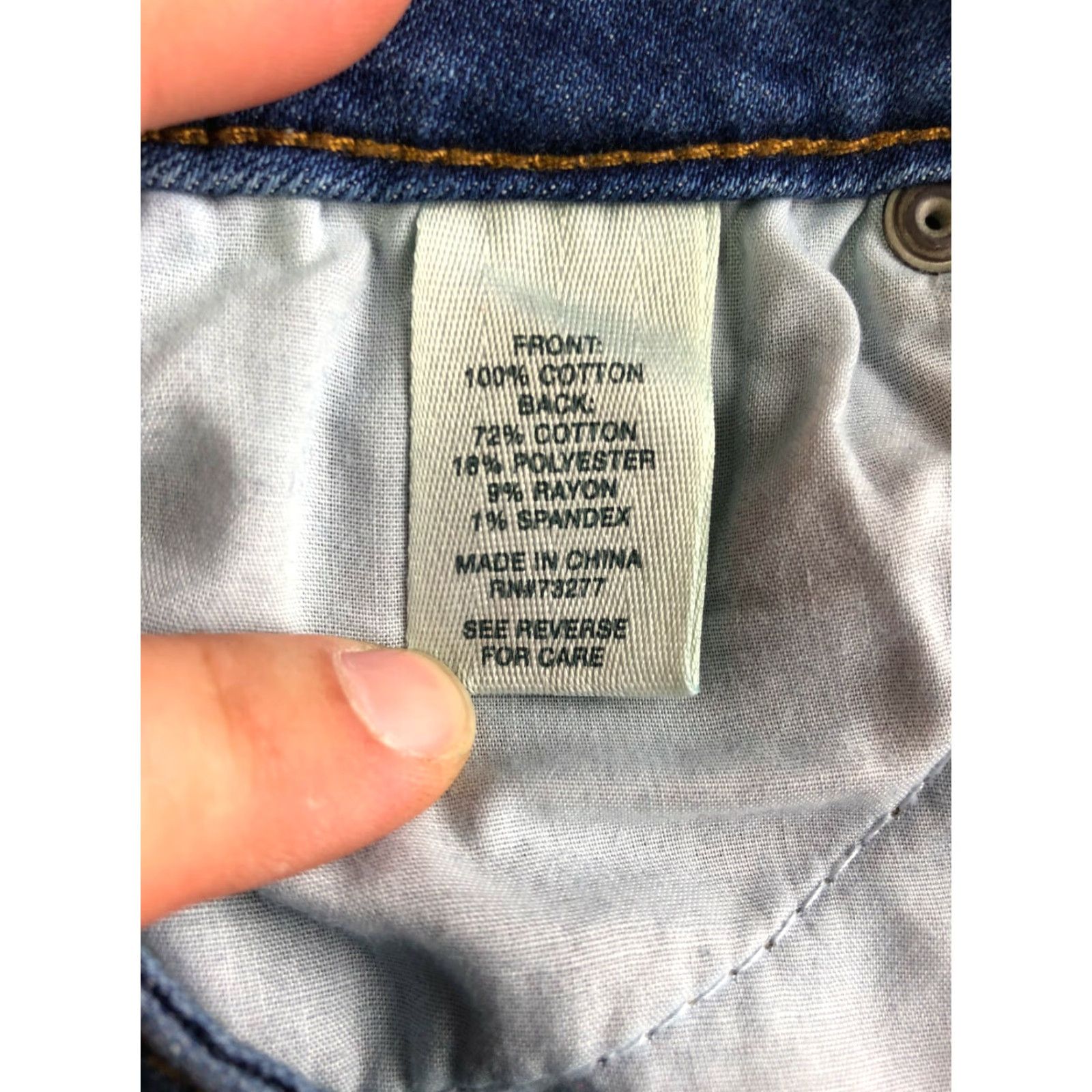 Vintage Mudd Blue Jean Skirt Juniors Size 5 25" Waist Measured, Denim Cotton, Regular Fit, Zip Closure, Short Mini Skirt, Vintage No, Blue Size 27" / US 4 / IT 40 - 7 Thumbnail